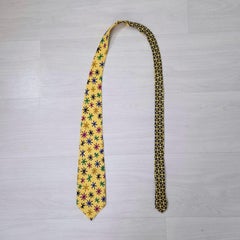 Gianni Versace silk tie with vintage 1990s asterisks