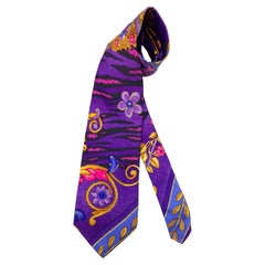 Gianni Versace purple tie with 1990s vintage pattern