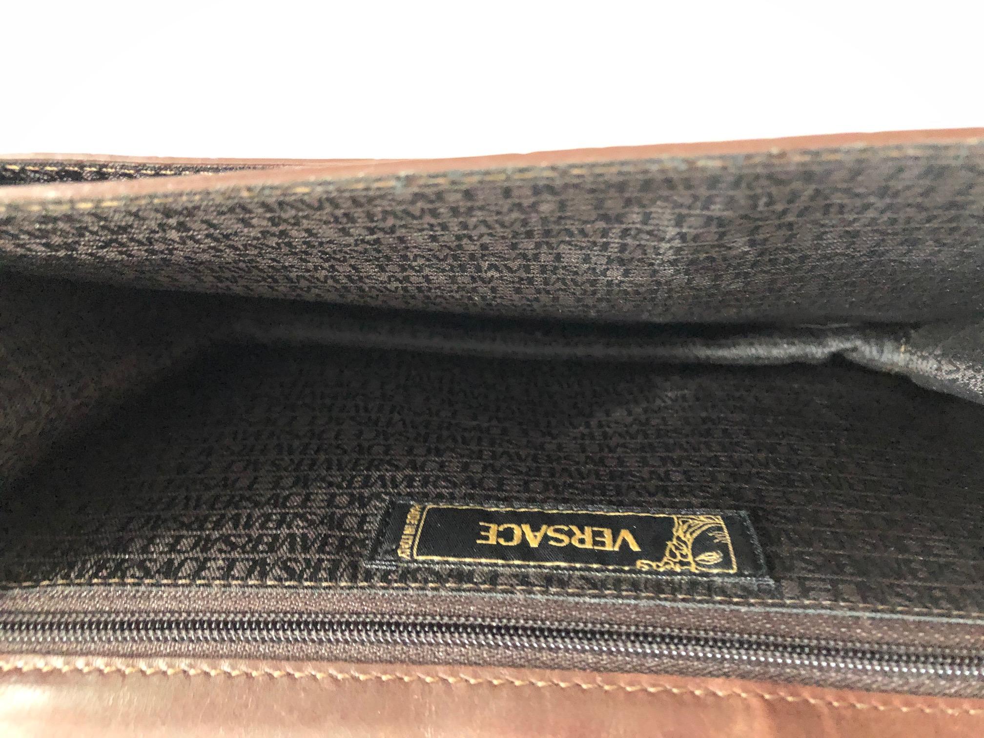 1980s Gianni Versace Brown Envelope Clutch Bag In Good Condition For Sale In London, GB