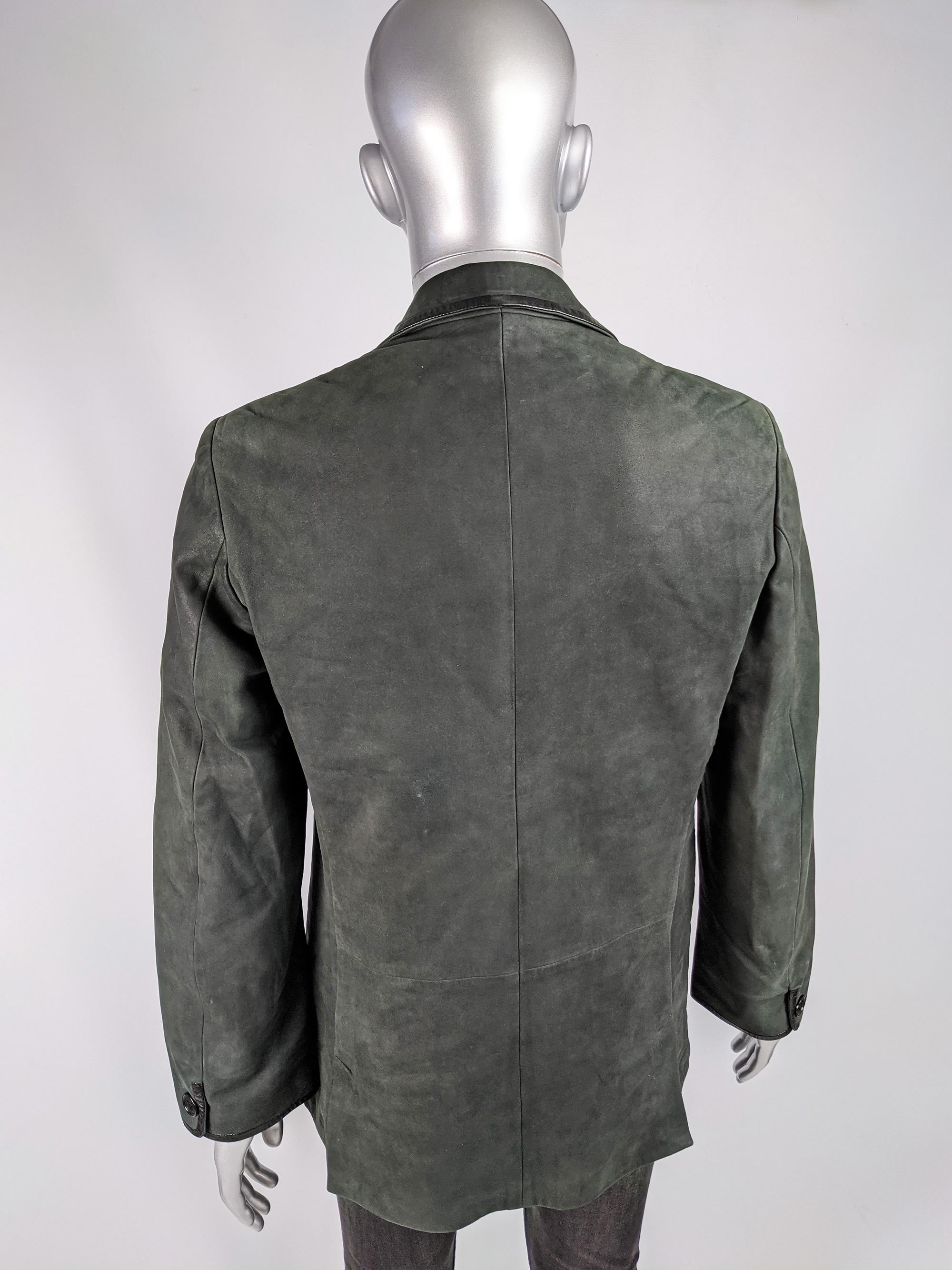 Gianni Versace Dark Green Suede Mens Jacket In Good Condition For Sale In Doncaster, South Yorkshire