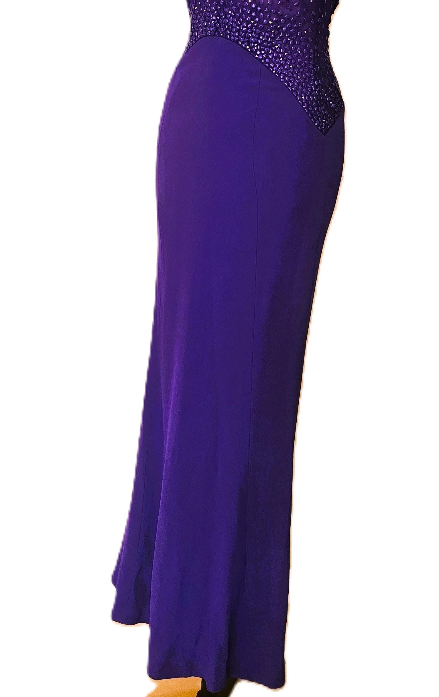 Gianni Versace Embellished Sheer Evening Gown Fall/Winter 1996 Runway Collectors For Sale 10