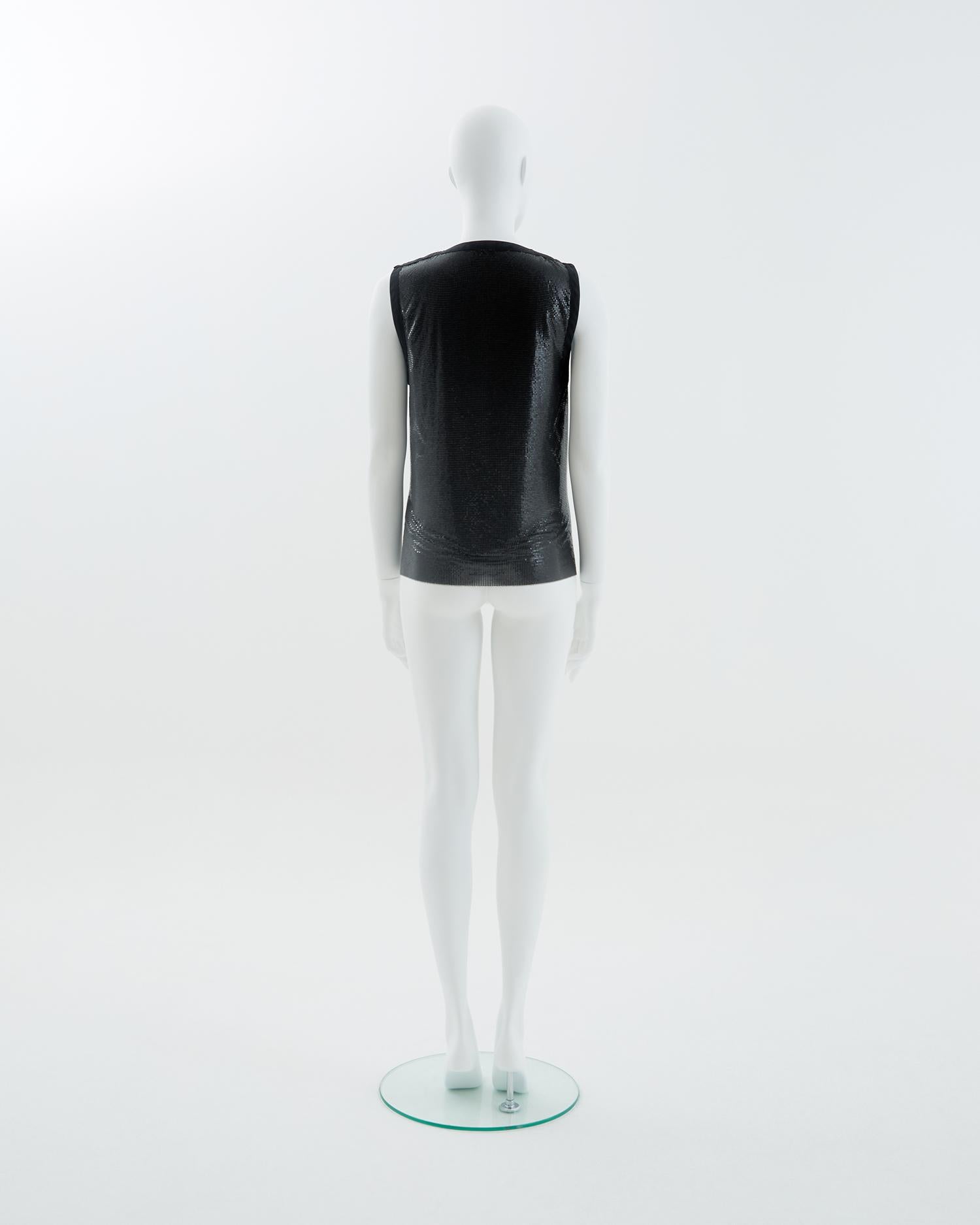 Gianni Versace F/W 1983 Ensemble top et jupe en cotte de mailles Oroton noir en vente 5