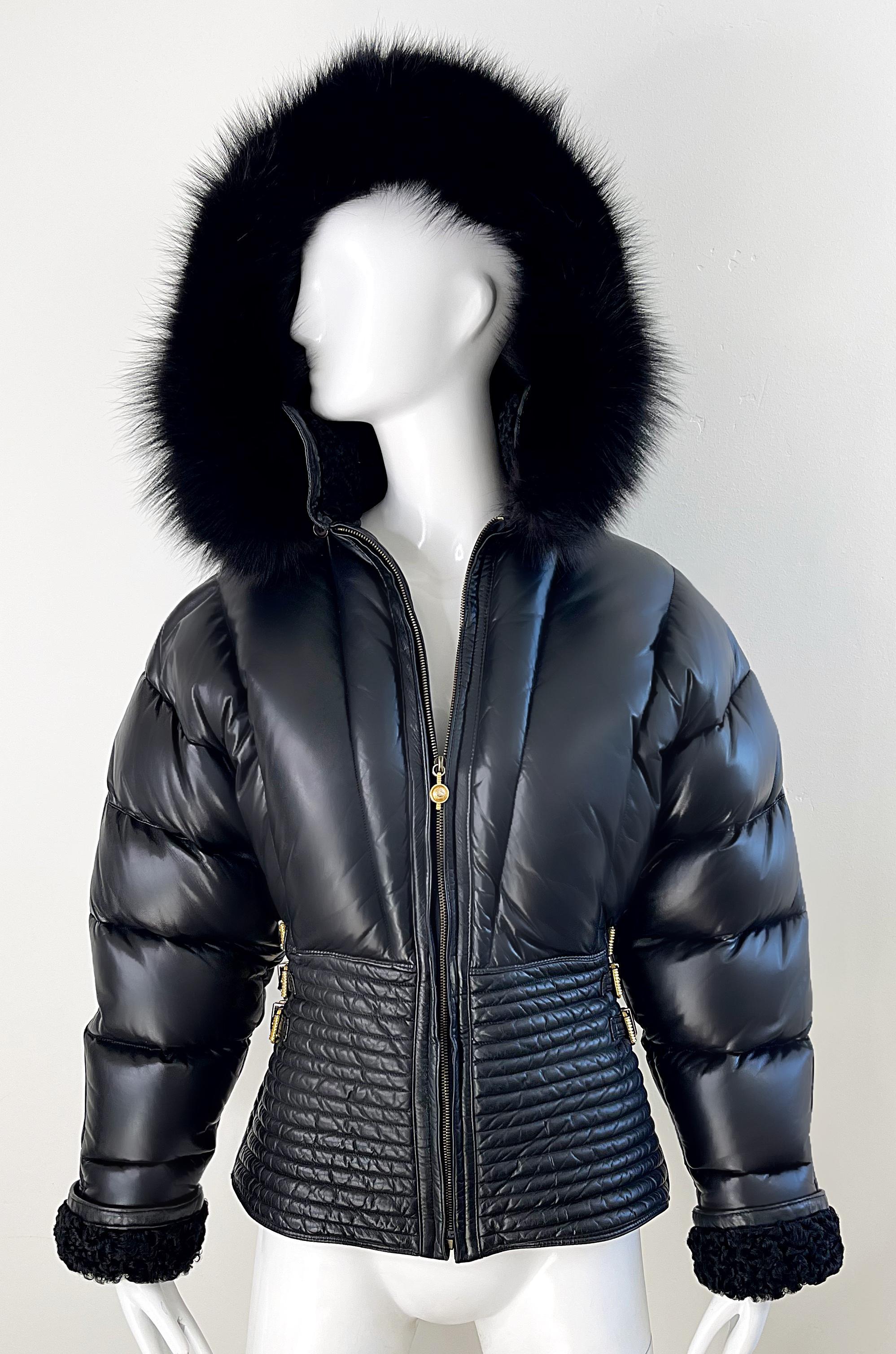 Gianni Versace Runway F/W 1992 Bondage Collection Leather Fox Astrakhan Jacket For Sale 10
