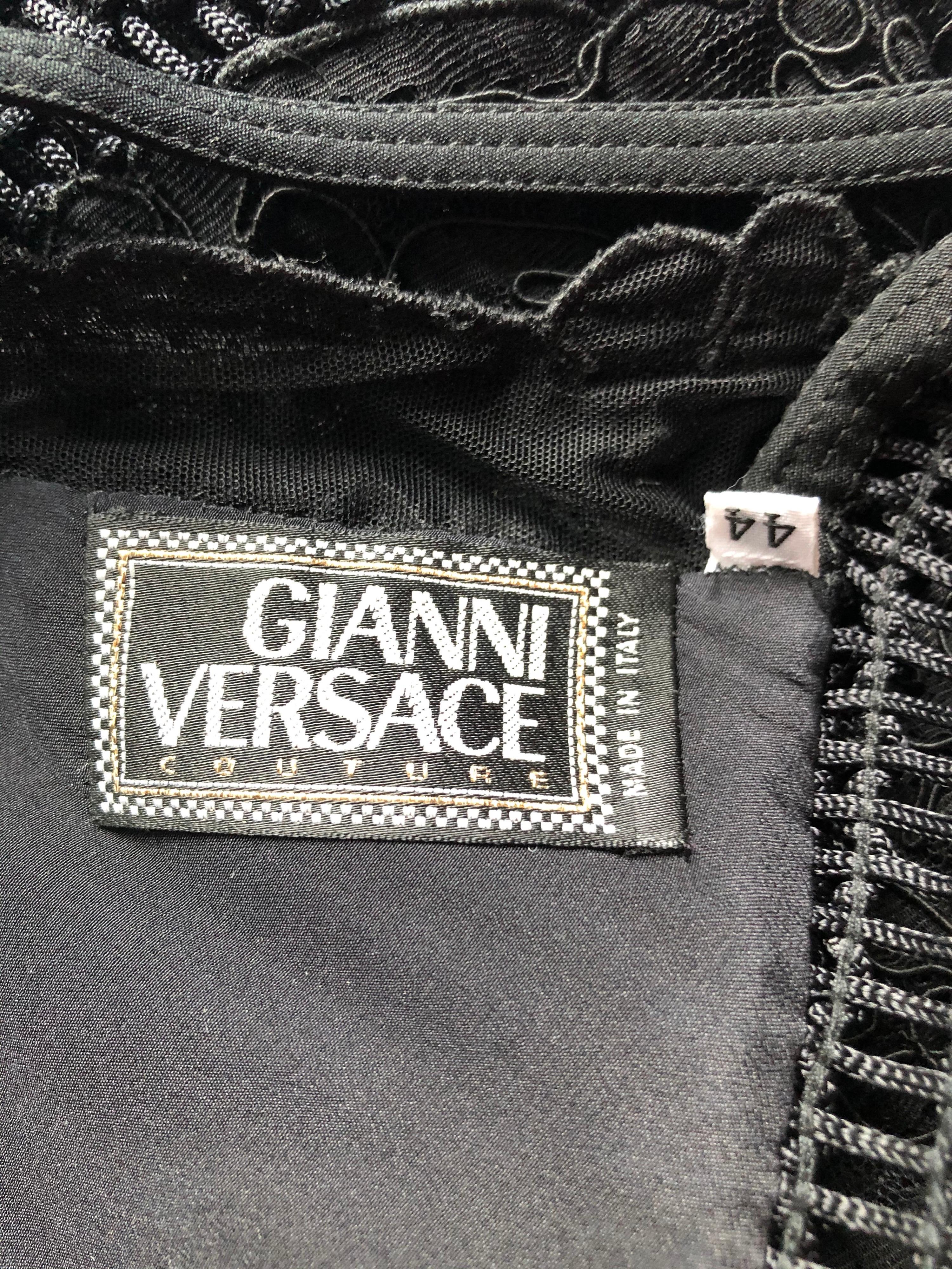 Gianni Versace F/W 1993 Runway Couture Sheer Knit Mesh Lace Evening Dress Gown For Sale 2