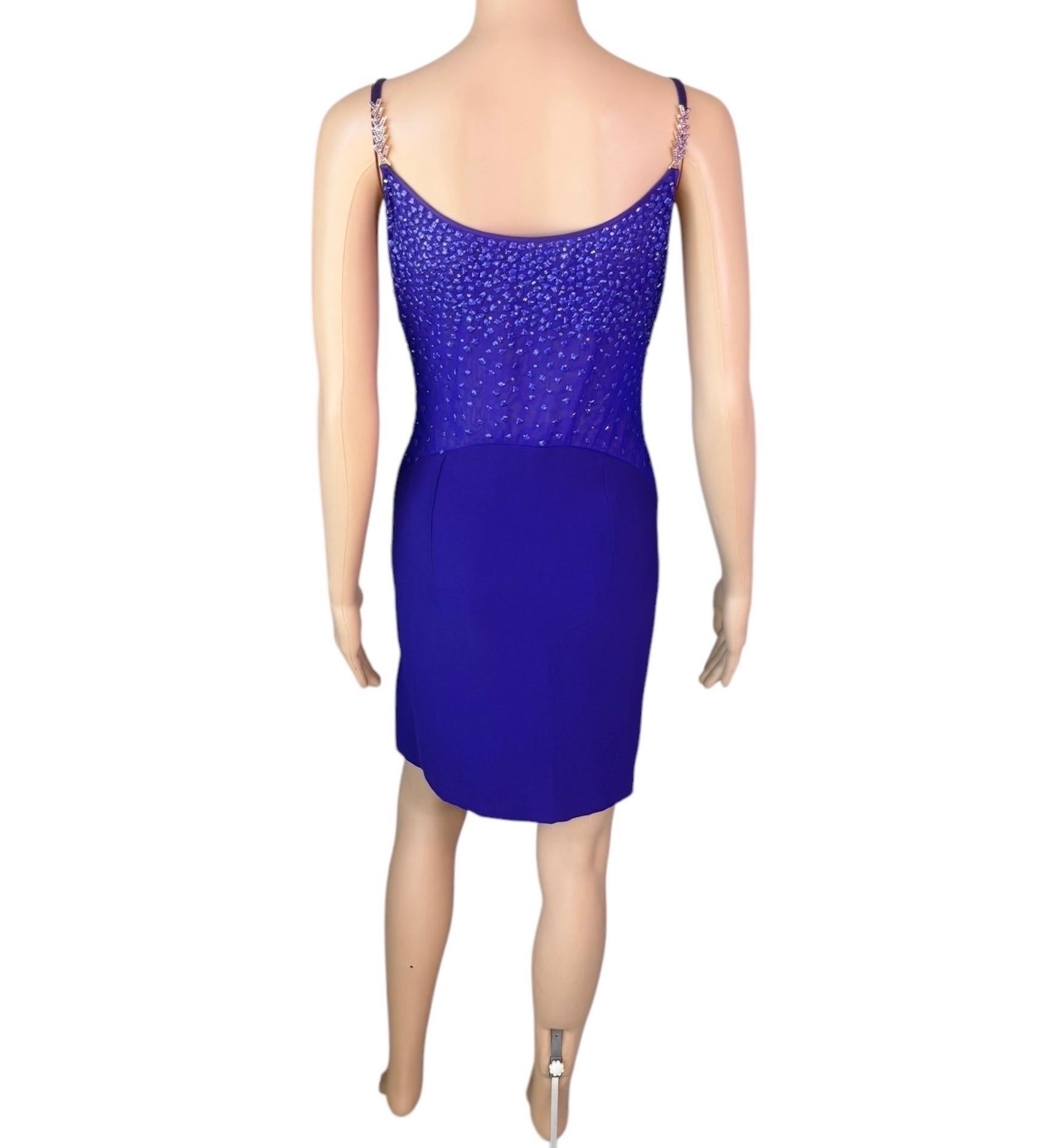 Gianni Versace F/W 1996 Runway Vintage embellie mini robe de soirée transparente en vente 8