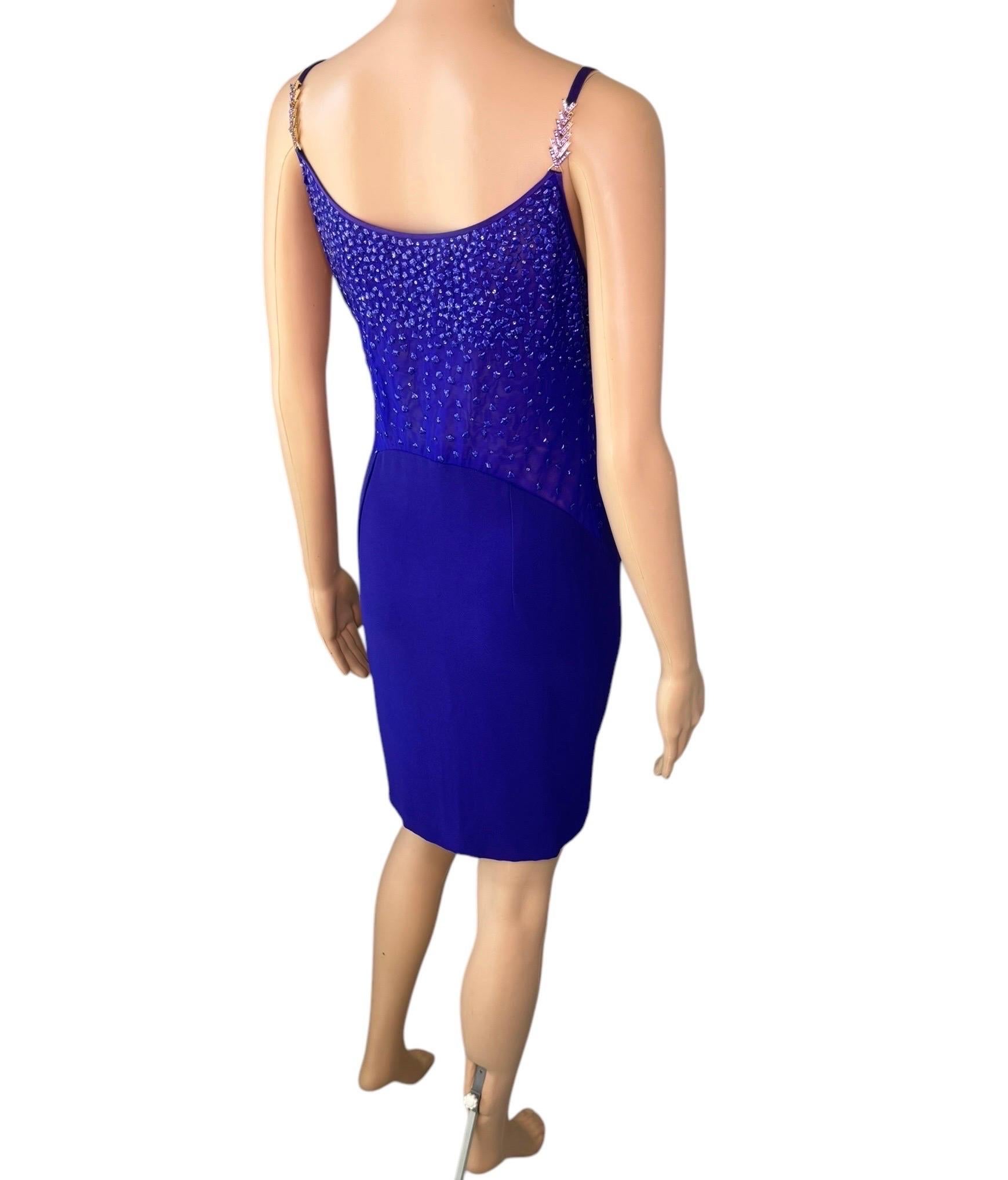 Gianni Versace F/W 1996 Runway Vintage embellie mini robe de soirée transparente en vente 10