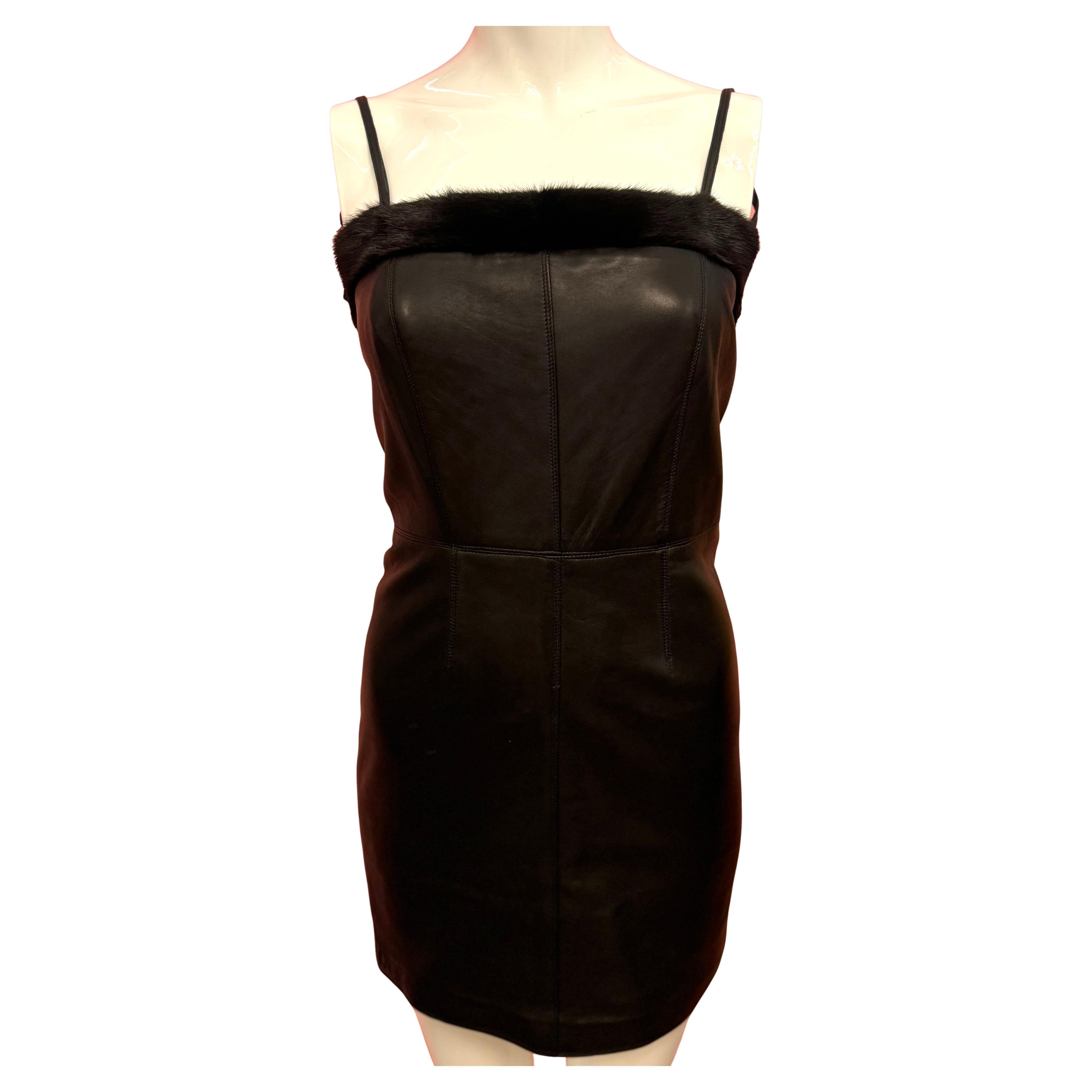 Gianni Versace A/I 1997 abito in pelle di agnello e pelliccia di visone in vendita