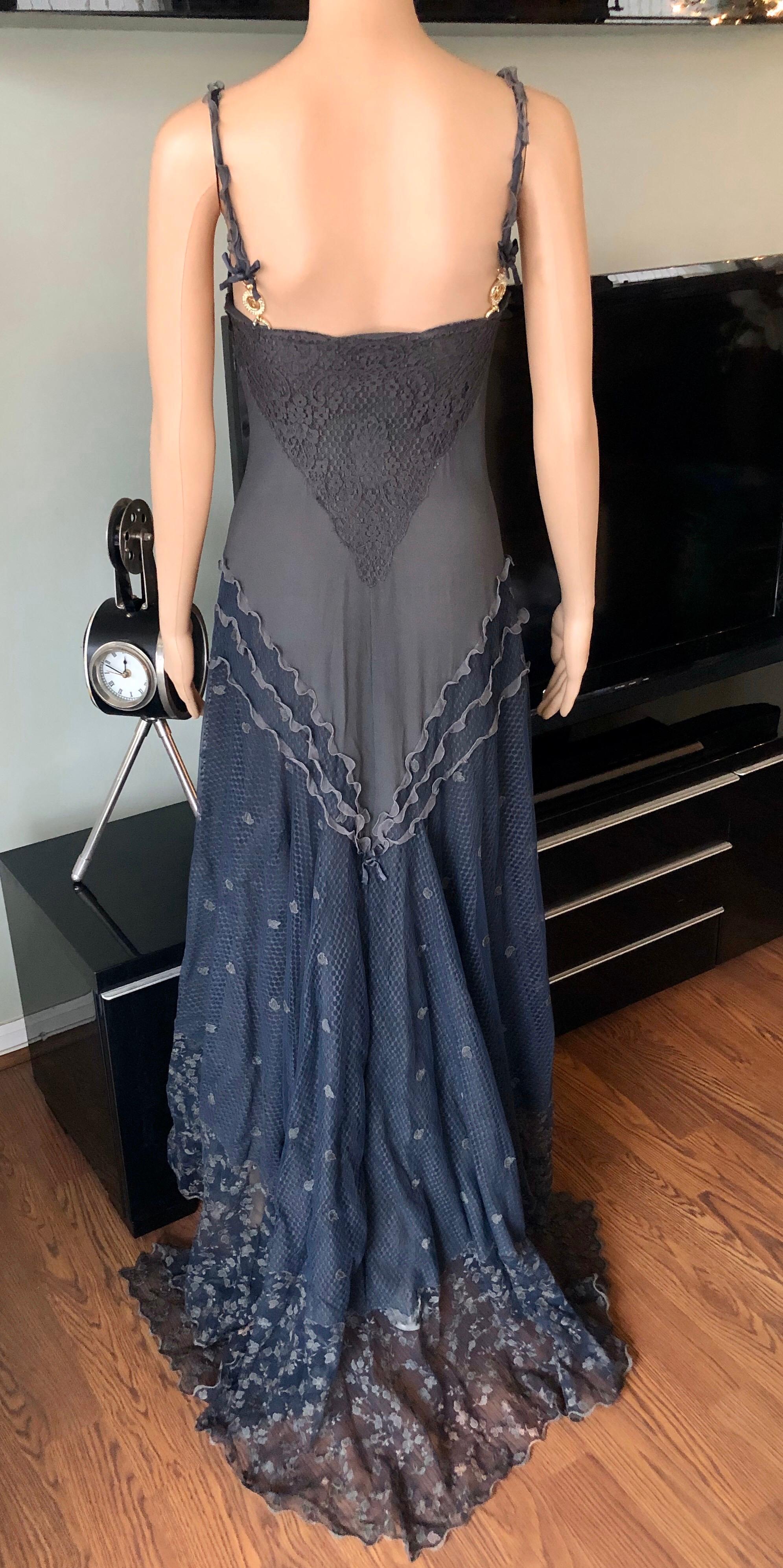 Gianni Versace S/S 1997 Runway Sheer Lace Panels Grey Evening Dress Gown For Sale 3