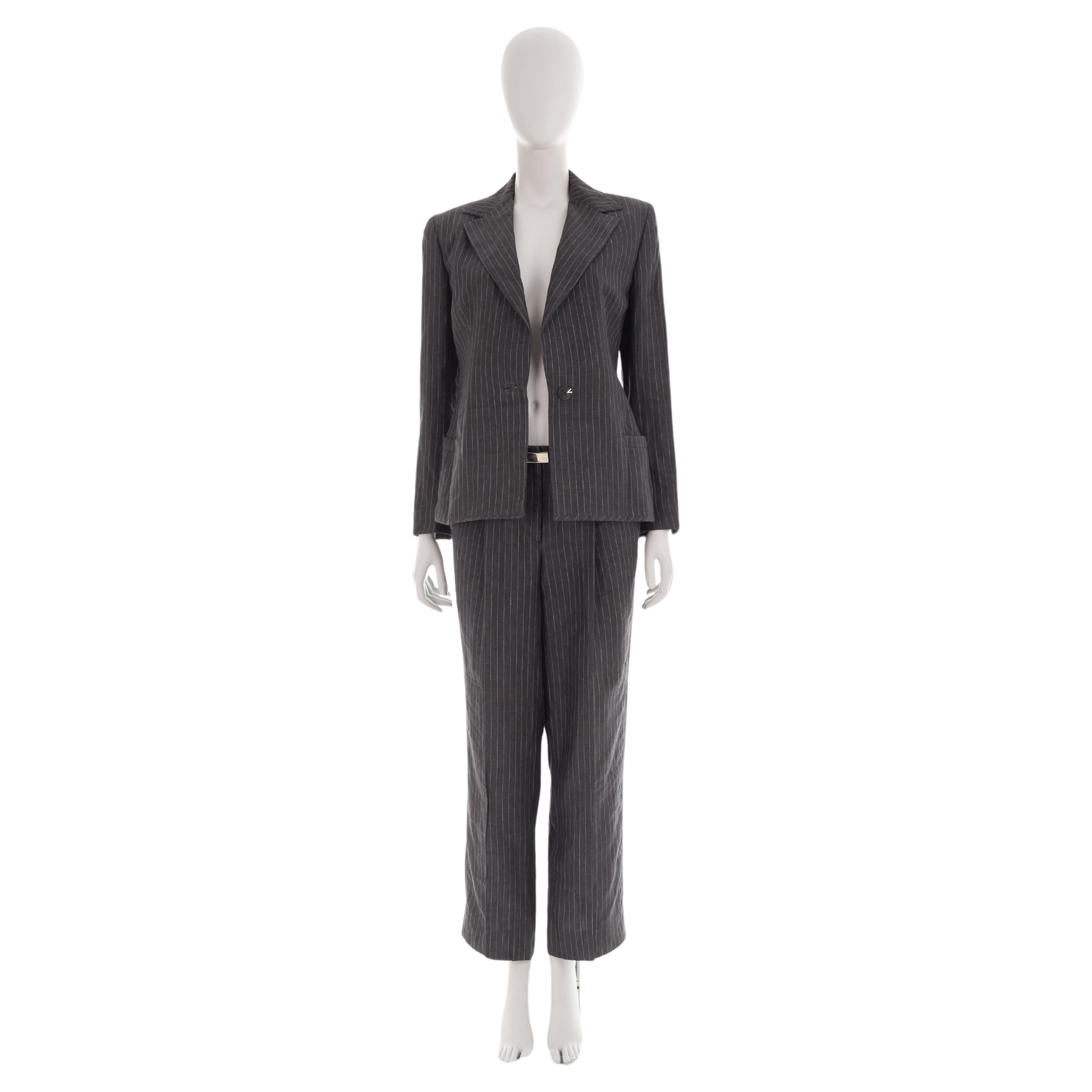 Gianni Versace F/W 1998 grey pinstripe linen suit with logo mini belt For Sale
