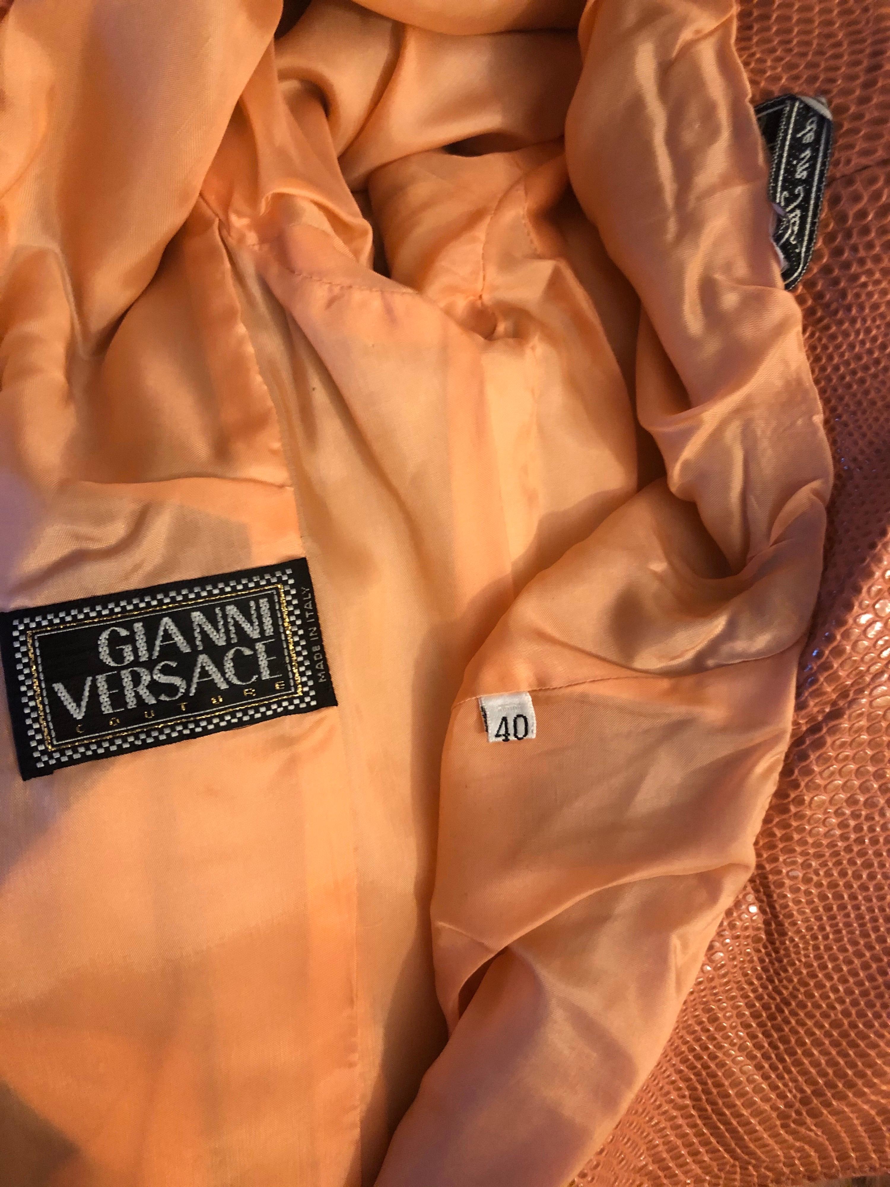 Gianni Versace F/W 2000 Runway Vintage Pink Leather & Fur Jacket Coat  In Good Condition In Naples, FL