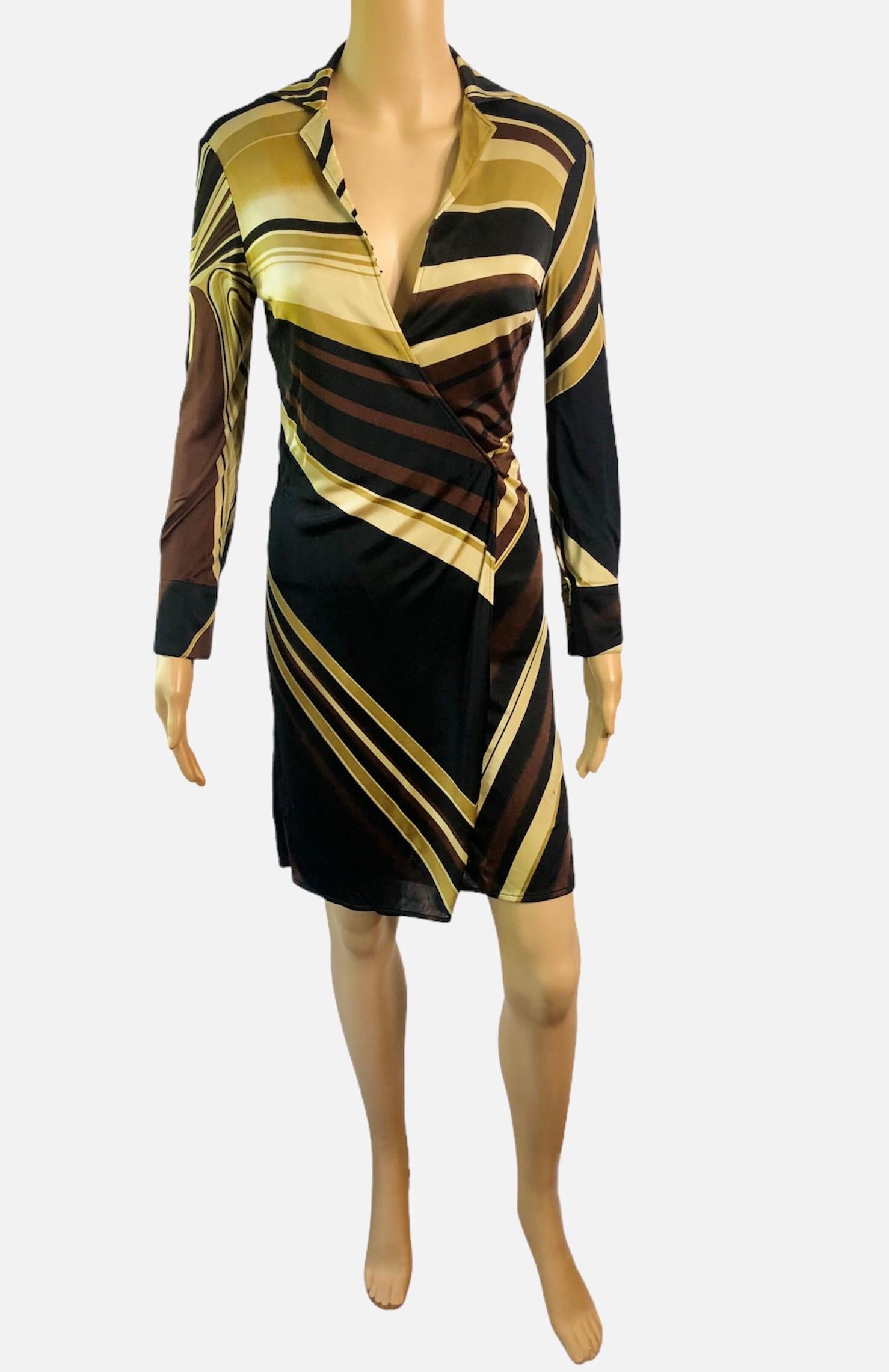 Black Gianni Versace F/W 2000 Wrap Plunged Geometric Print Dress For Sale