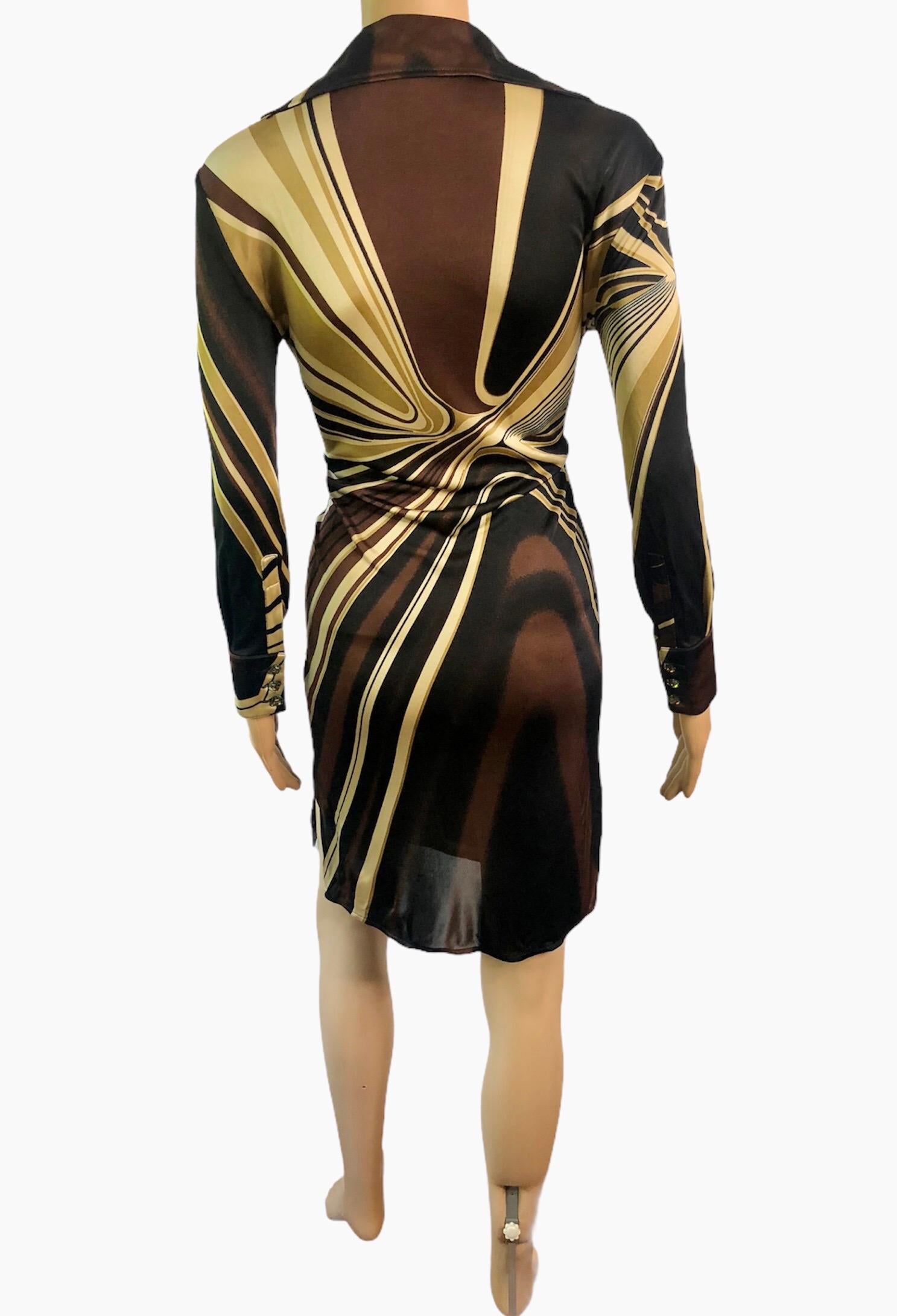 Gianni Versace F/W 2000 Wrap Plunged Geometric Print Dress In Good Condition For Sale In Naples, FL
