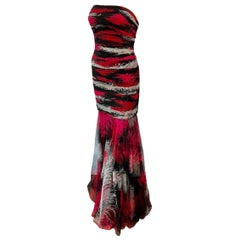Gianni Versace Robe de soirée en soie imprimée plumes avec bustier, défilé A/H 2001