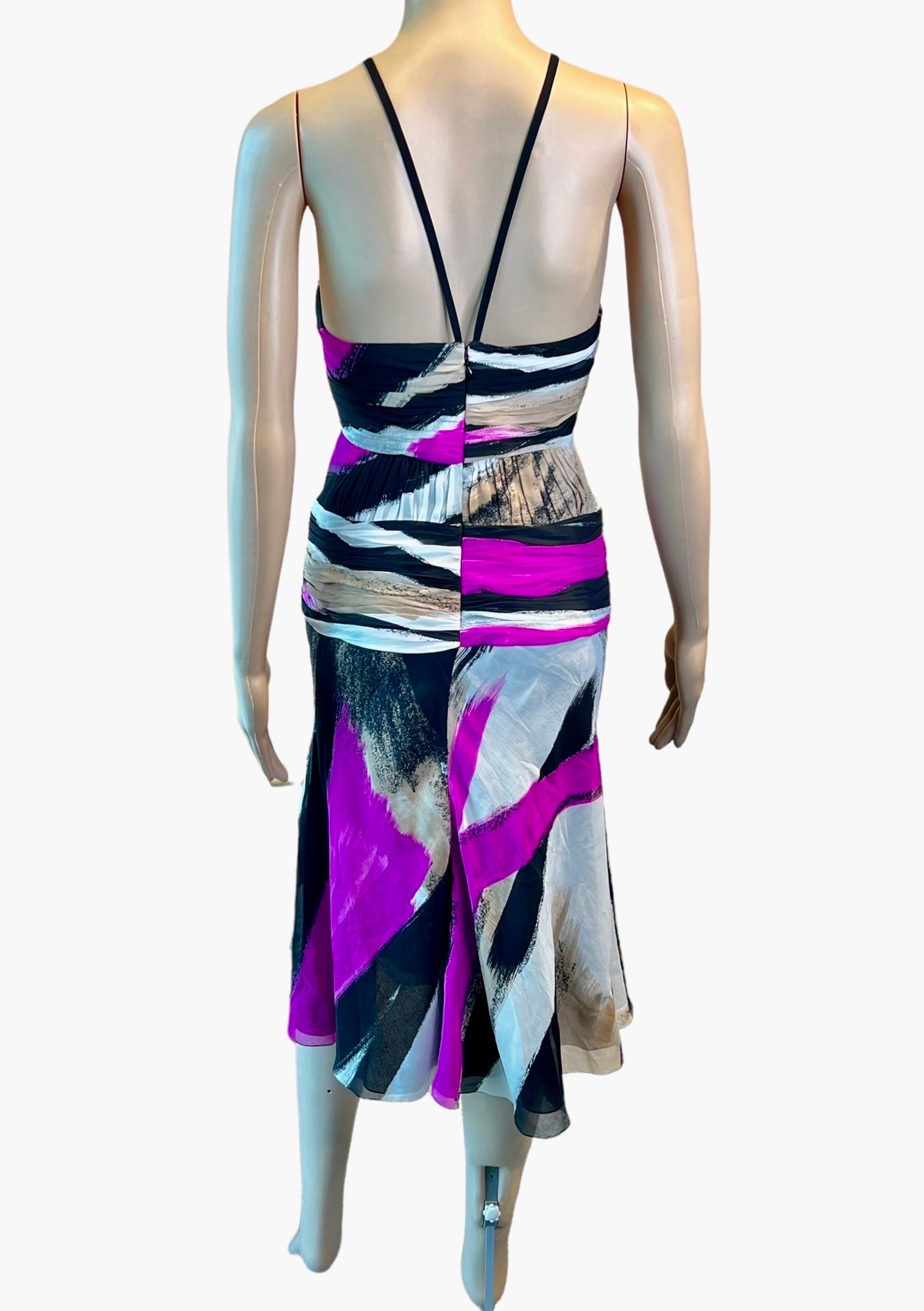 Gianni Versace F/W 2001 Runway Plunging Neckline Geometric Abstract Print Dress For Sale 1