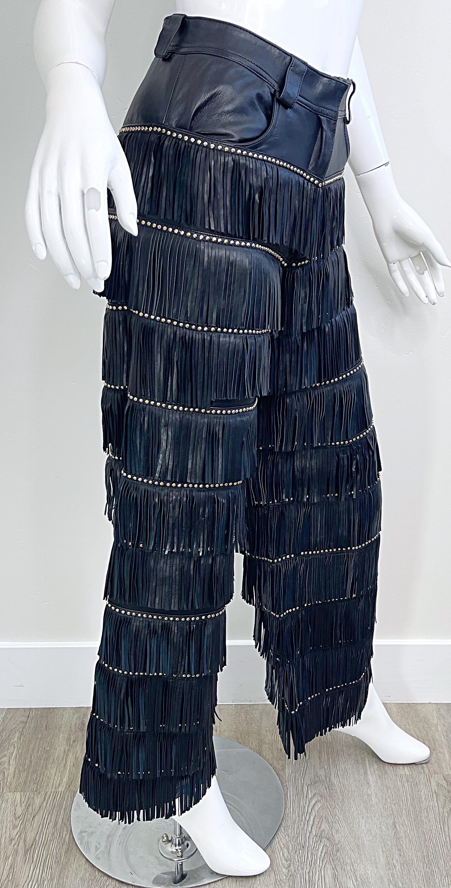 Gianni Versace Collezione Autunno 1992 Bondage A&M Pantaloni da passerella in pelle con frange 92 in vendita 4