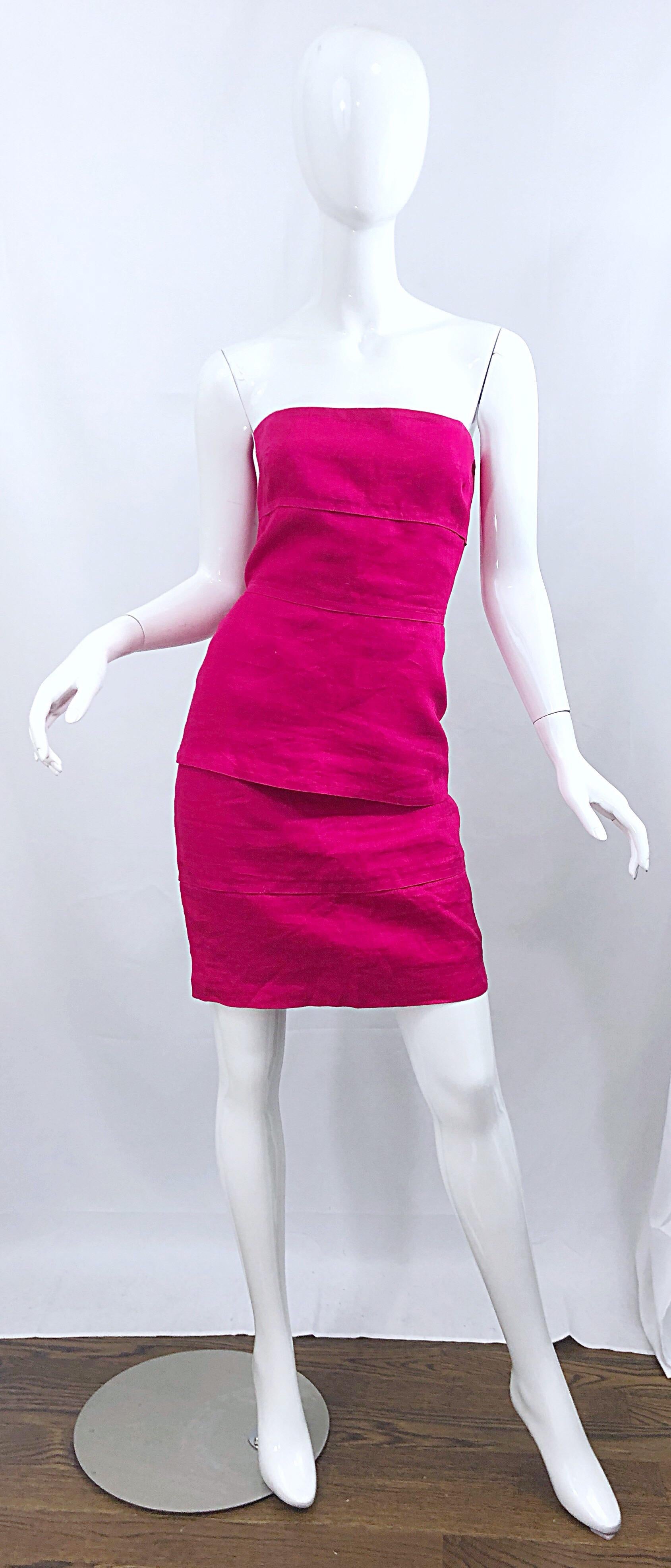 Gianni Versace für Genny 1990er Jahre Größe 8 / 10 Hot Pink Leinenkleid und Jacke Set im Zustand „Hervorragend“ im Angebot in San Diego, CA