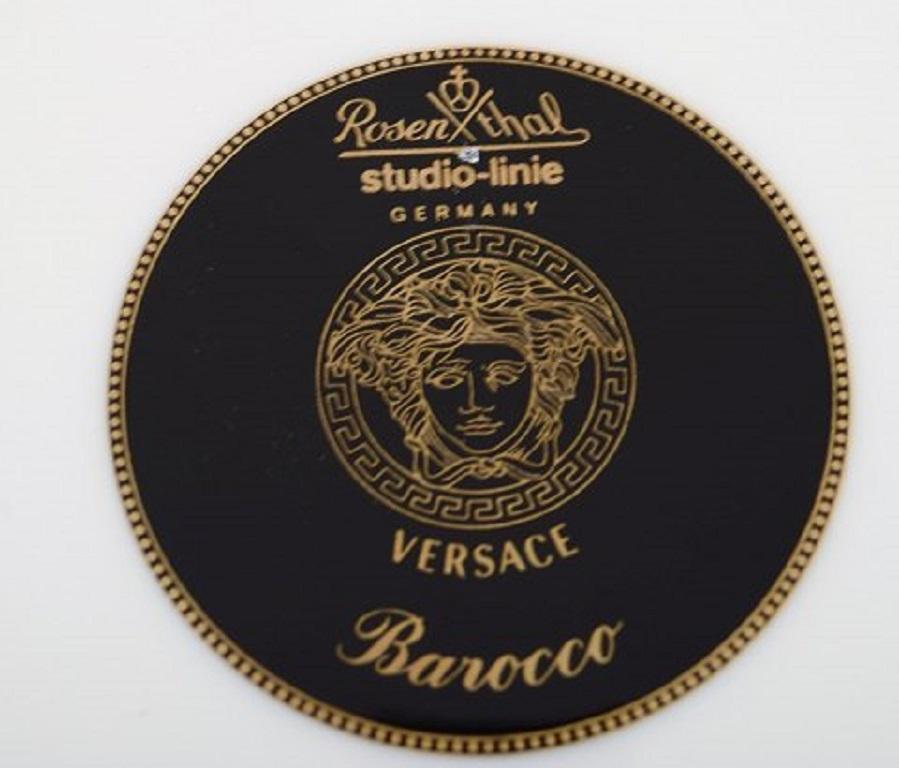 Post-Modern Gianni Versace for Rosenthal, Barocco Porcelain Plate with Gold Decoration For Sale