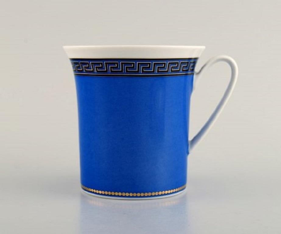 Gianni Versace for Rosenthal. Le Roi Soleil coffee cup with saucer in porcelain, late 20th century.
In perfect condition.
The cup measures: 9.5 x 9.5 cm.
Saucer diameter: 17.5 cm.
Stamped.