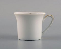 Gianni Versace for Rosenthal, Médaillon Méandre D'or Mocha Cup with Saucer