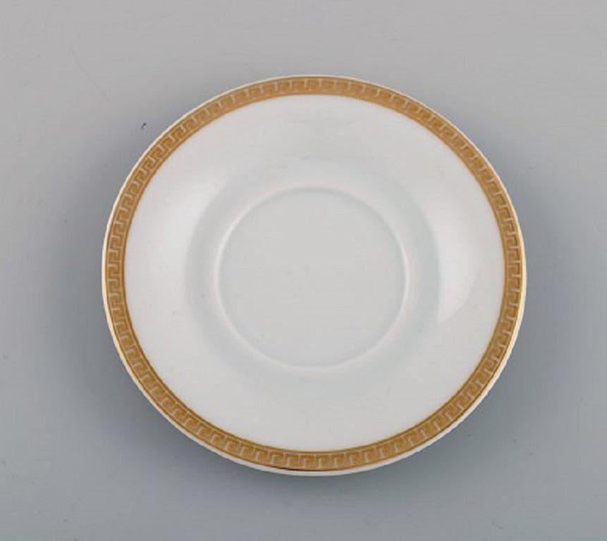 Gianni Versace for Rosenthal, Médaillon Méandre D'or Mocha Cup with Saucer In Excellent Condition In København, Copenhagen