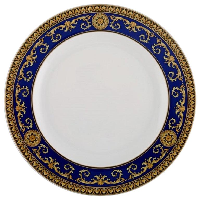 Gianni Versace for Rosenthal. Red Medusa Porcelain Plate with Gold Decoration at 1stDibs