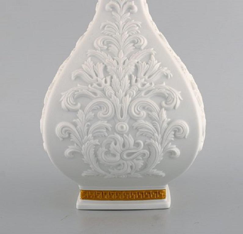 versace white vase
