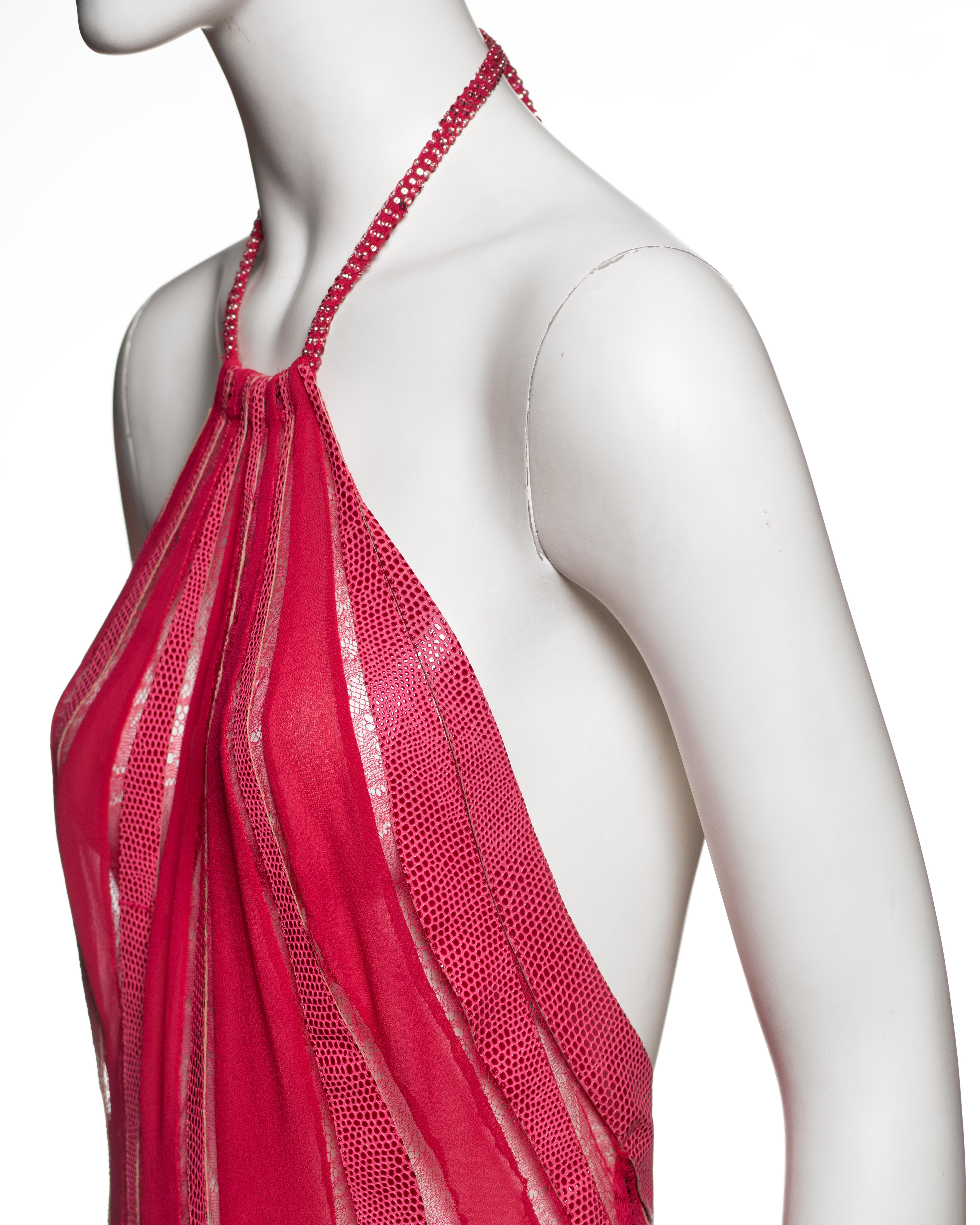 Robe de soirée Gianni Versace en soie fuchsia avec panneaux en cuir et dentelle, FW 2000 en vente 7