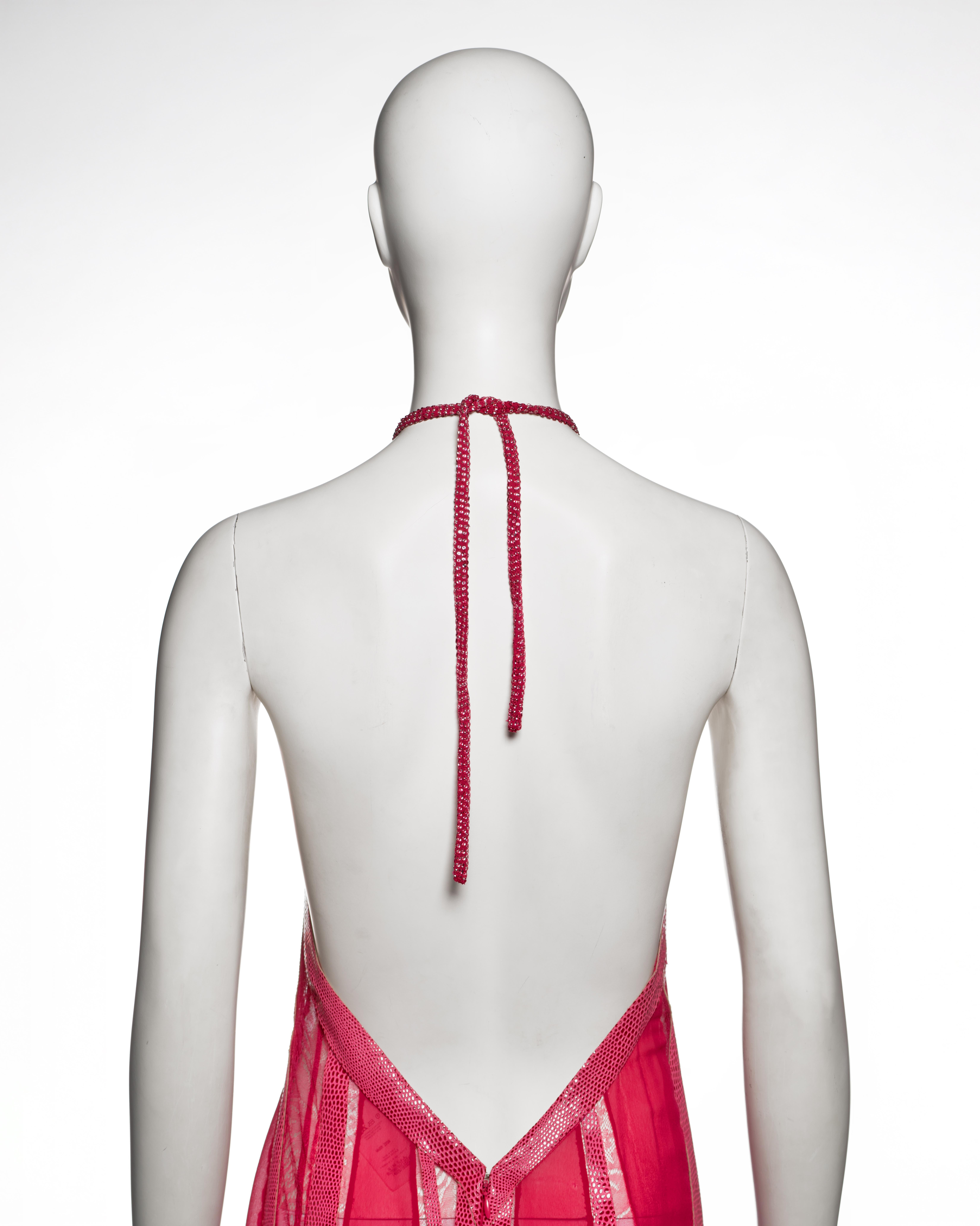Robe de soirée Gianni Versace en soie fuchsia avec panneaux en cuir et dentelle, FW 2000 en vente 4