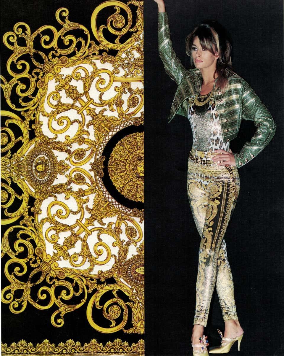 Gianni Versace gold leopard printed bodysuit and pants, ss 1992 In Good Condition For Sale In London, GB
