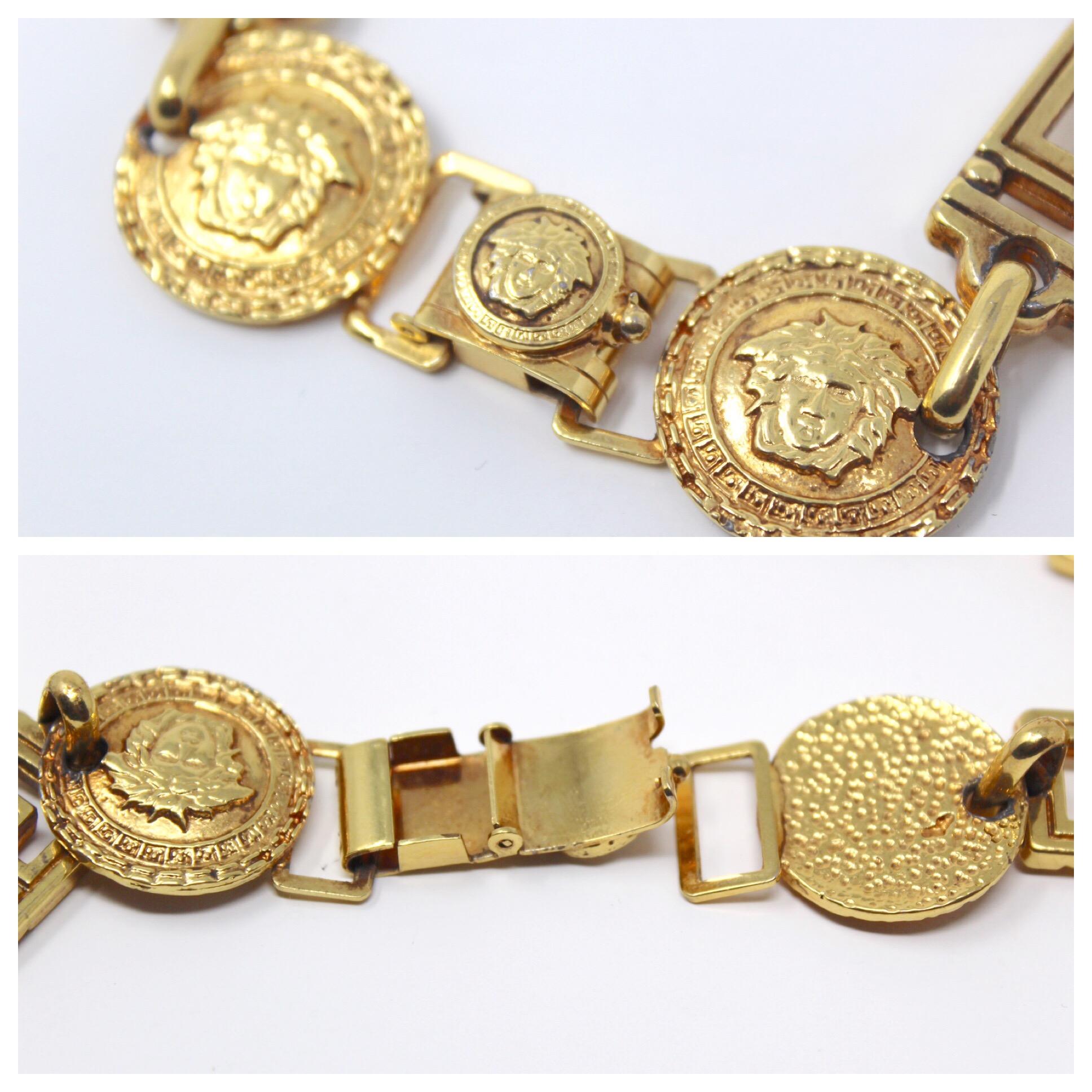 Gianni Versace Gold Medusa & Greek Key Choker, c. 90's  In Good Condition For Sale In Los Angeles, CA
