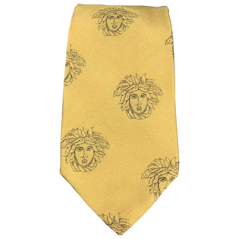 GIANNI VERSACE Gold Silk Medusa Heads Print Tie at 1stDibs | versace ties,  versace medusa tie, gold versace tie
