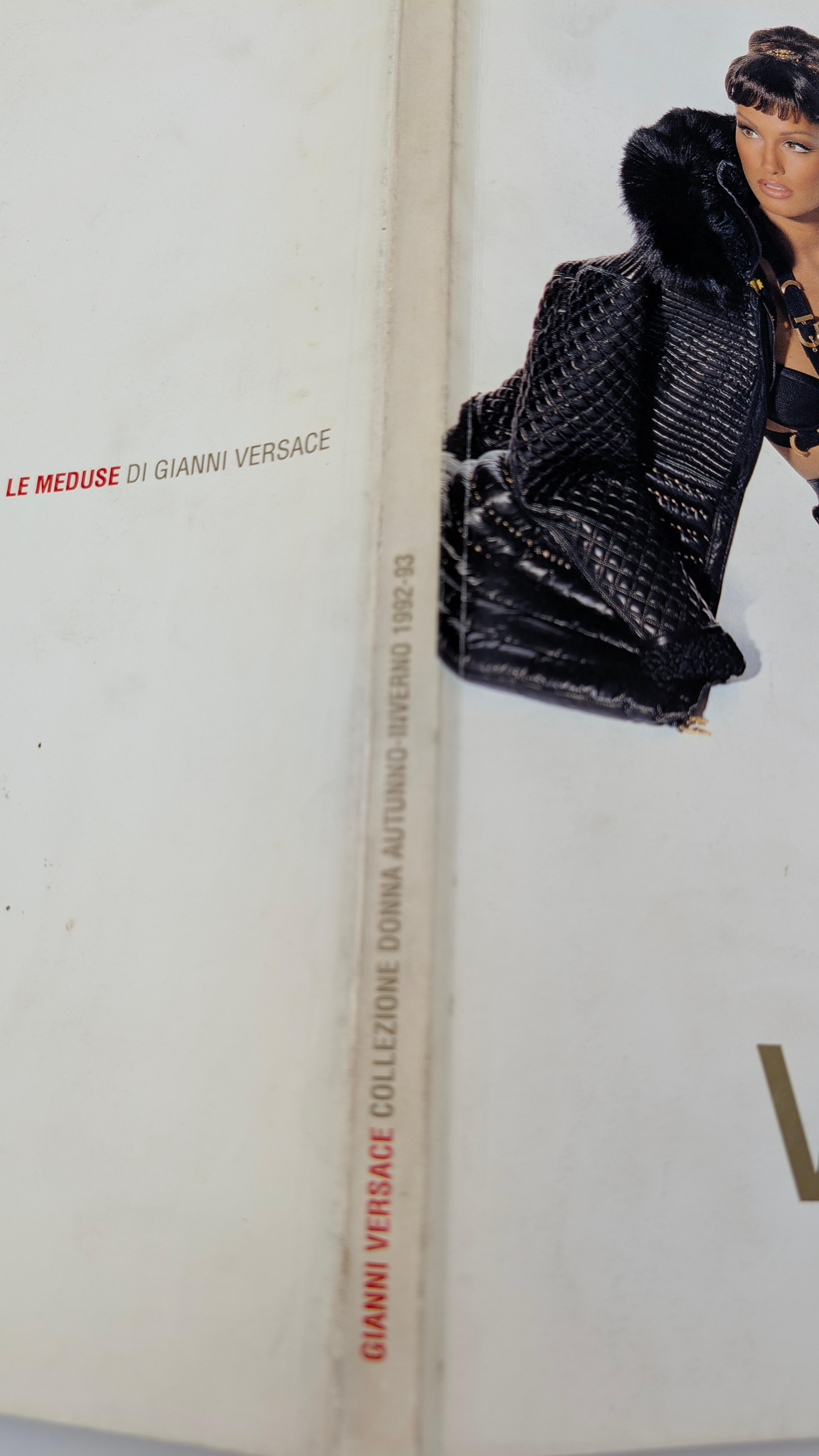 GIANNI VERSACE  great belt Bondage F/W  1992 en vente 15