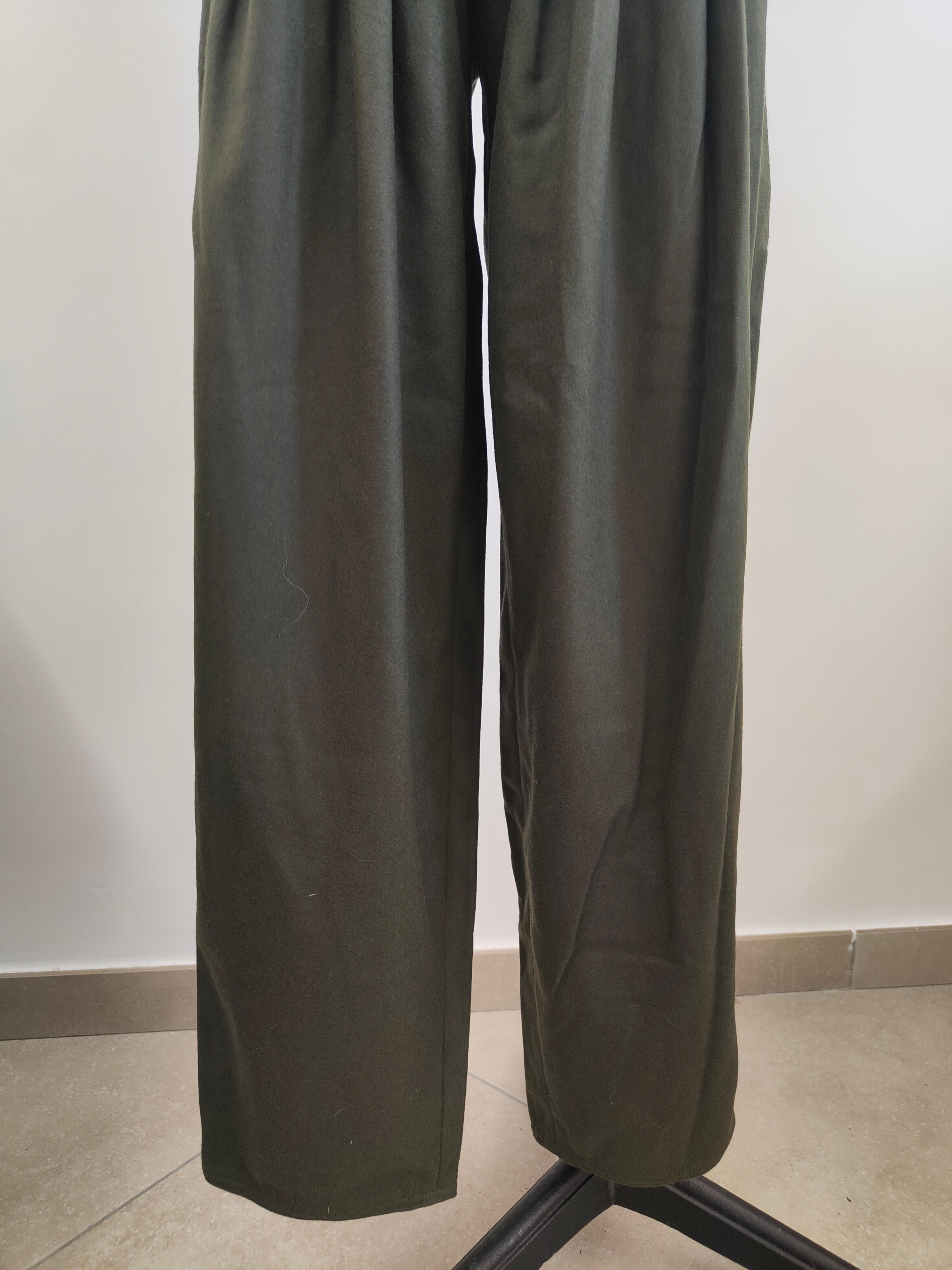 Gianni Versace - Pantalon vert Pour femmes en vente