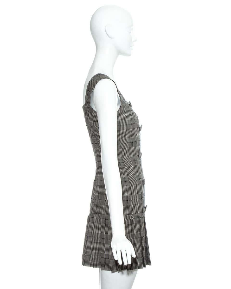 Jupe plissée et veste courte en laine à carreaux gris Gianni Versace, P/E 1994 en vente 4