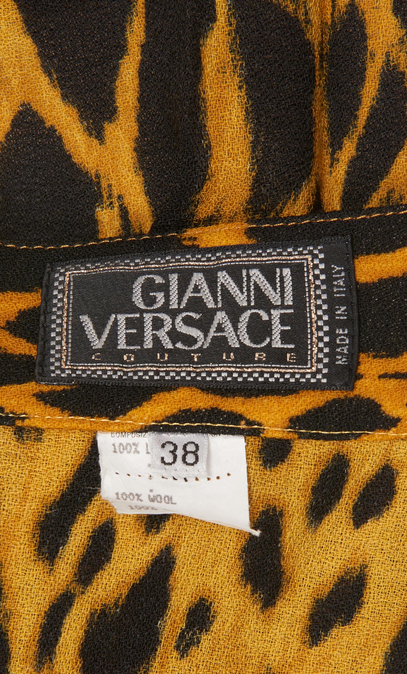Brown Gianni Versace Haut Couture Pleated leopard print mini skirt, Spring/Summer 1992 For Sale