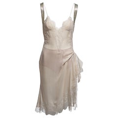 Gianni Versace - Robe du soir en soie, dentelle et cotte de mailles d'Oroton, ivoire, SS 2003