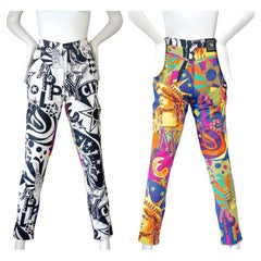 Gianni Versace Jeans Couture des années 90 Manhattan New York City Graffiti Petit Pantalon