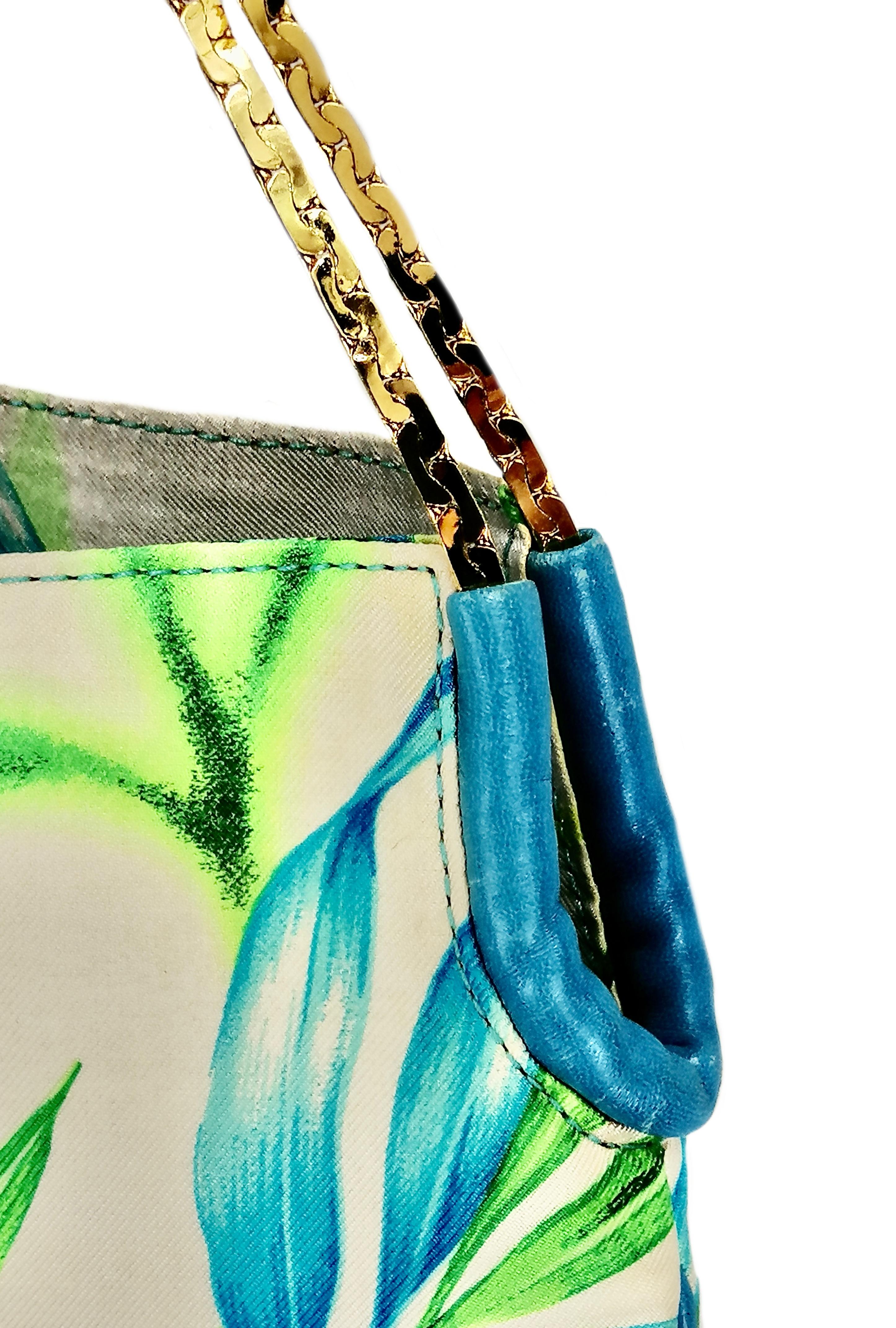 GIANNI VERSACE Jungle shopping bag For Sale at 1stDibs