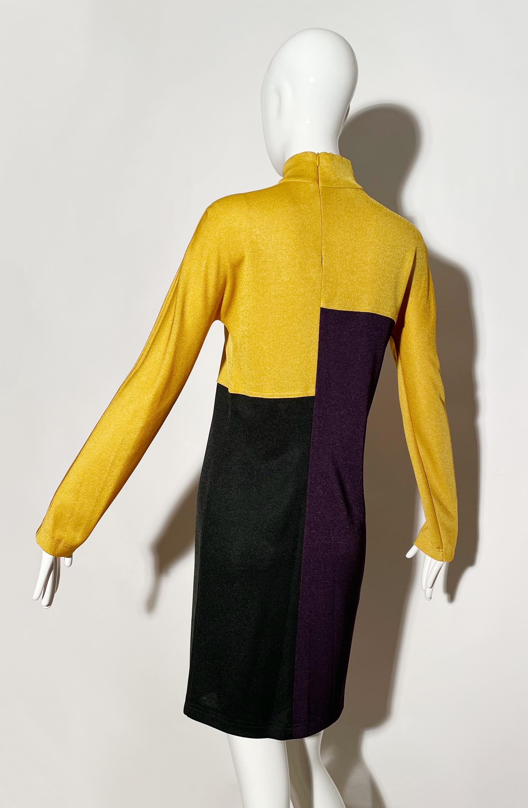 Women's Gianni Versace Knit Colorblock Dress For Sale