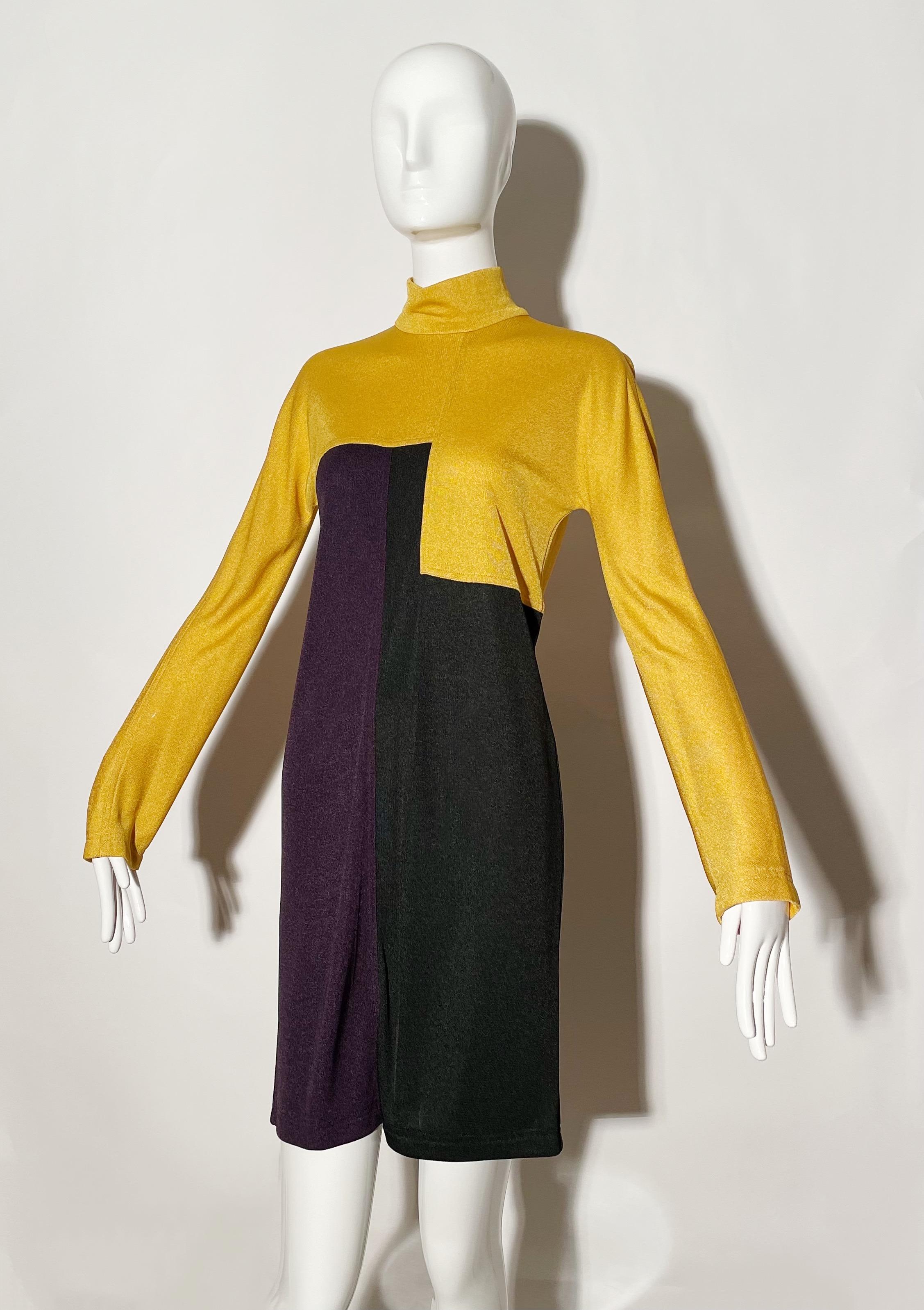 Gianni Versace Knit Colorblock Dress For Sale 1