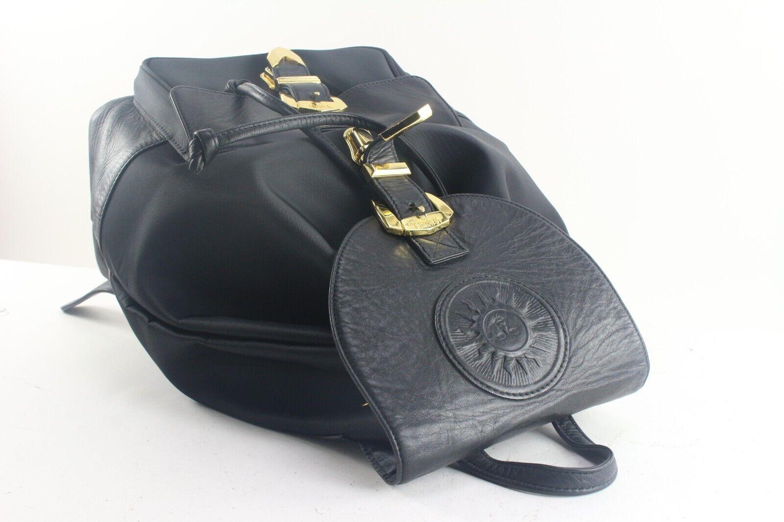 Gianni Versace Leather Backpack 2GV918K For Sale 6