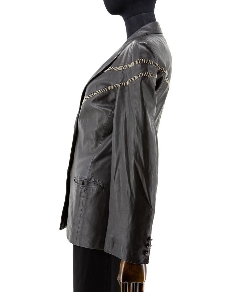 Gianni Versace - Blazer en cuir avec surpiqûres en chaîne en vente 7
