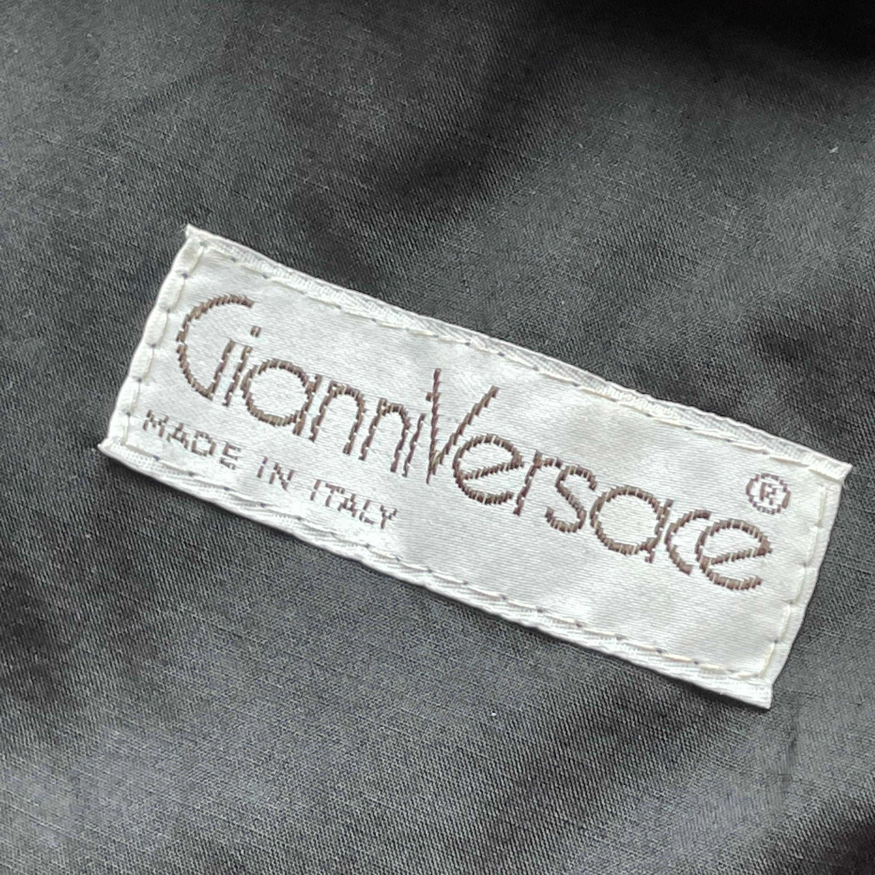 Gianni Versace Giacca Bomber in pelle di agnello nera a pois taglia M primi anni '90 in vendita 5