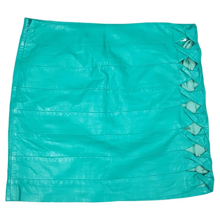 GIANNI VERSACE Leather cut out twisted Mini Skirt, c. 1990s For Sale