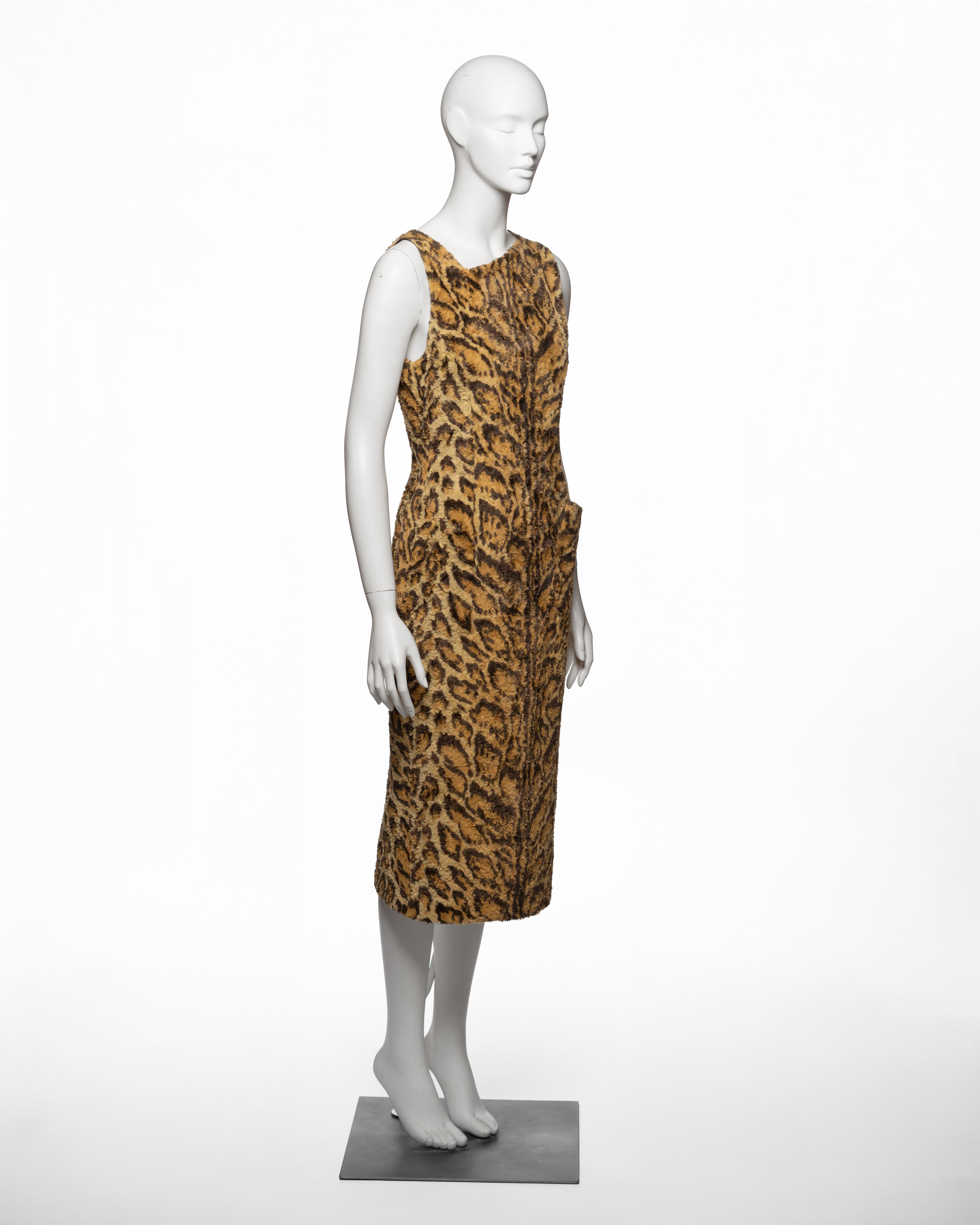 Gianni Versace, tubino in pelliccia sintetica con stampa leopardo, AI 1996 in vendita 2