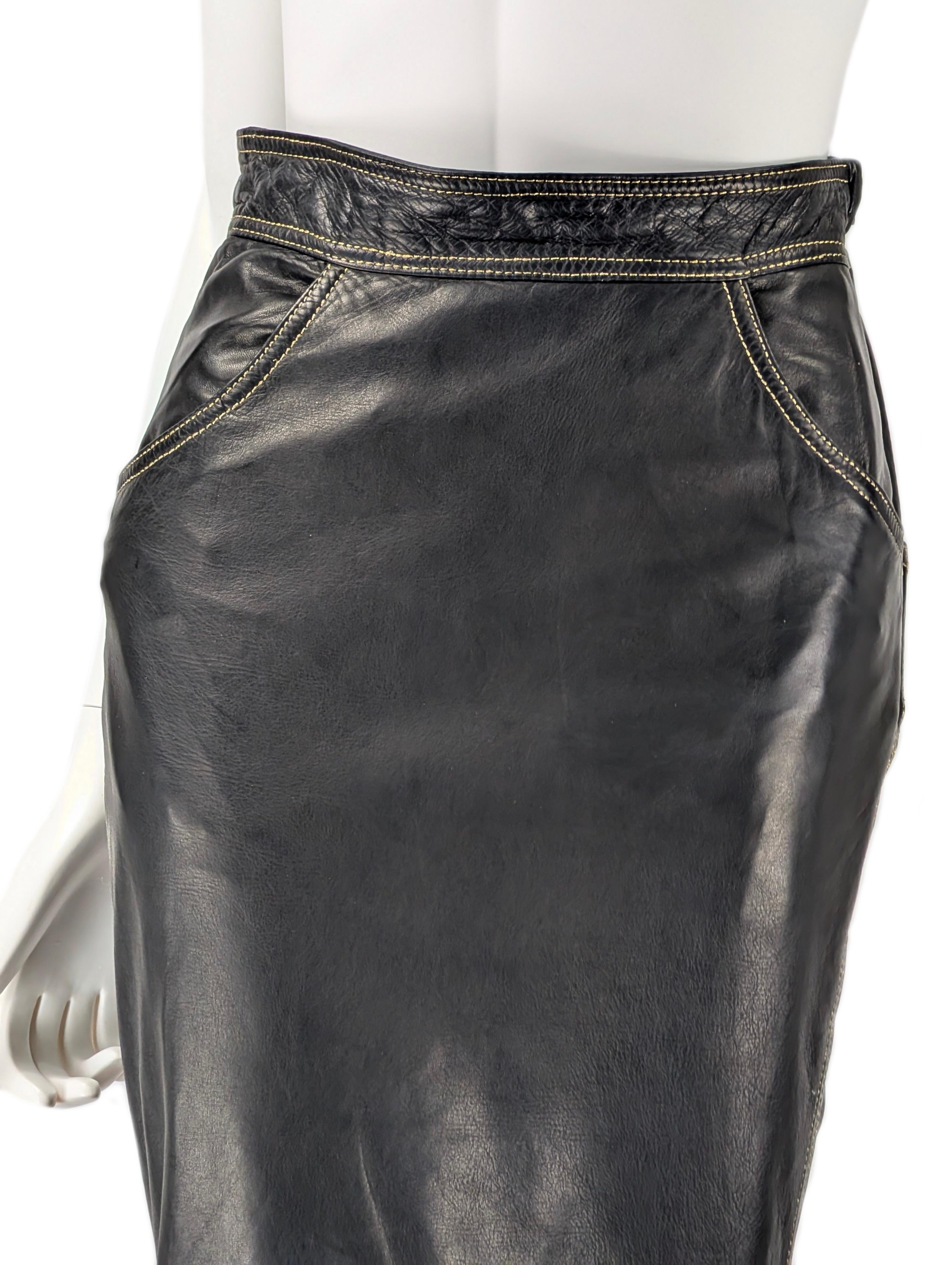 Black GIANNI VERSACE long black leather skirt For Sale