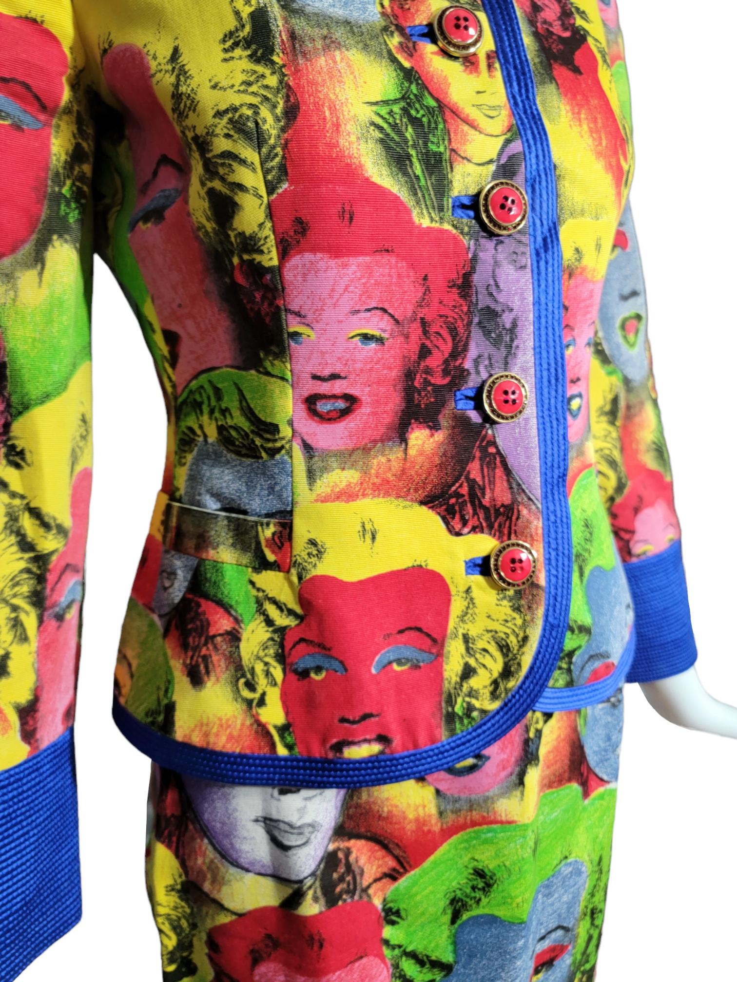  S/S 1991 Gianni Versace Marilyn Monroe Pop Art Warhol Skirt Suit For Sale 1