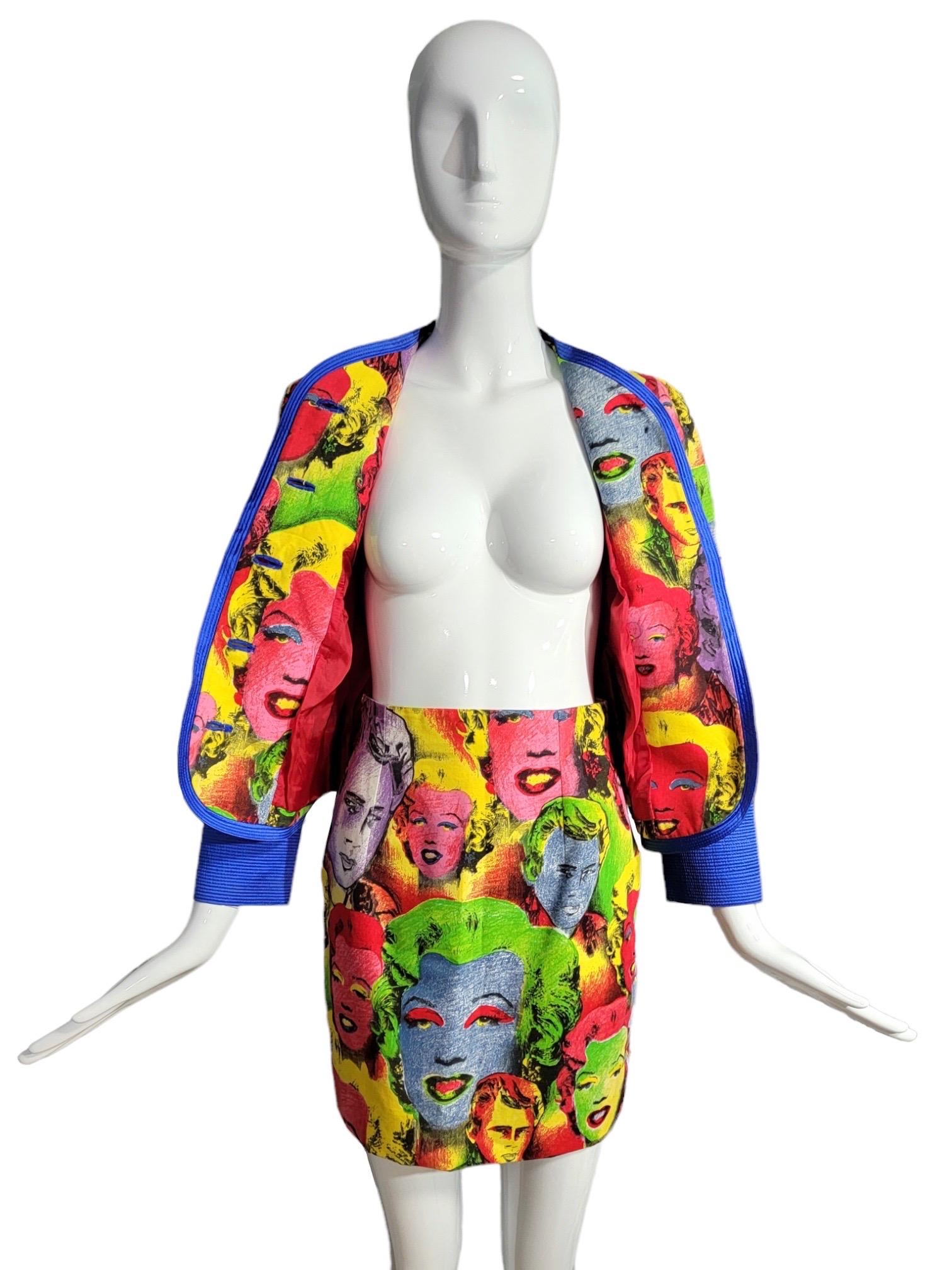  S/S 1991 Gianni Versace Marilyn Monroe Pop Art Warhol Skirt Suit For Sale 3