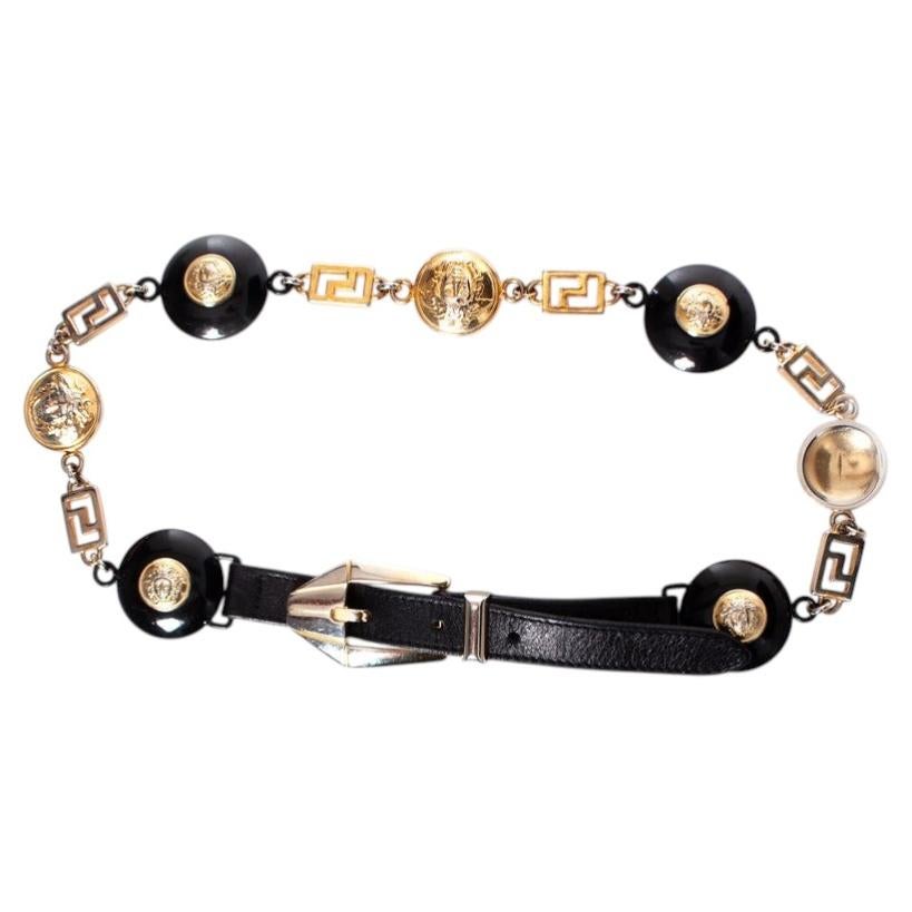 Gianni Versace, Medusa-Kettengürtel