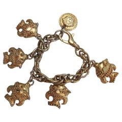 Bracciale Gianni Versace Medusa in tonalità oro